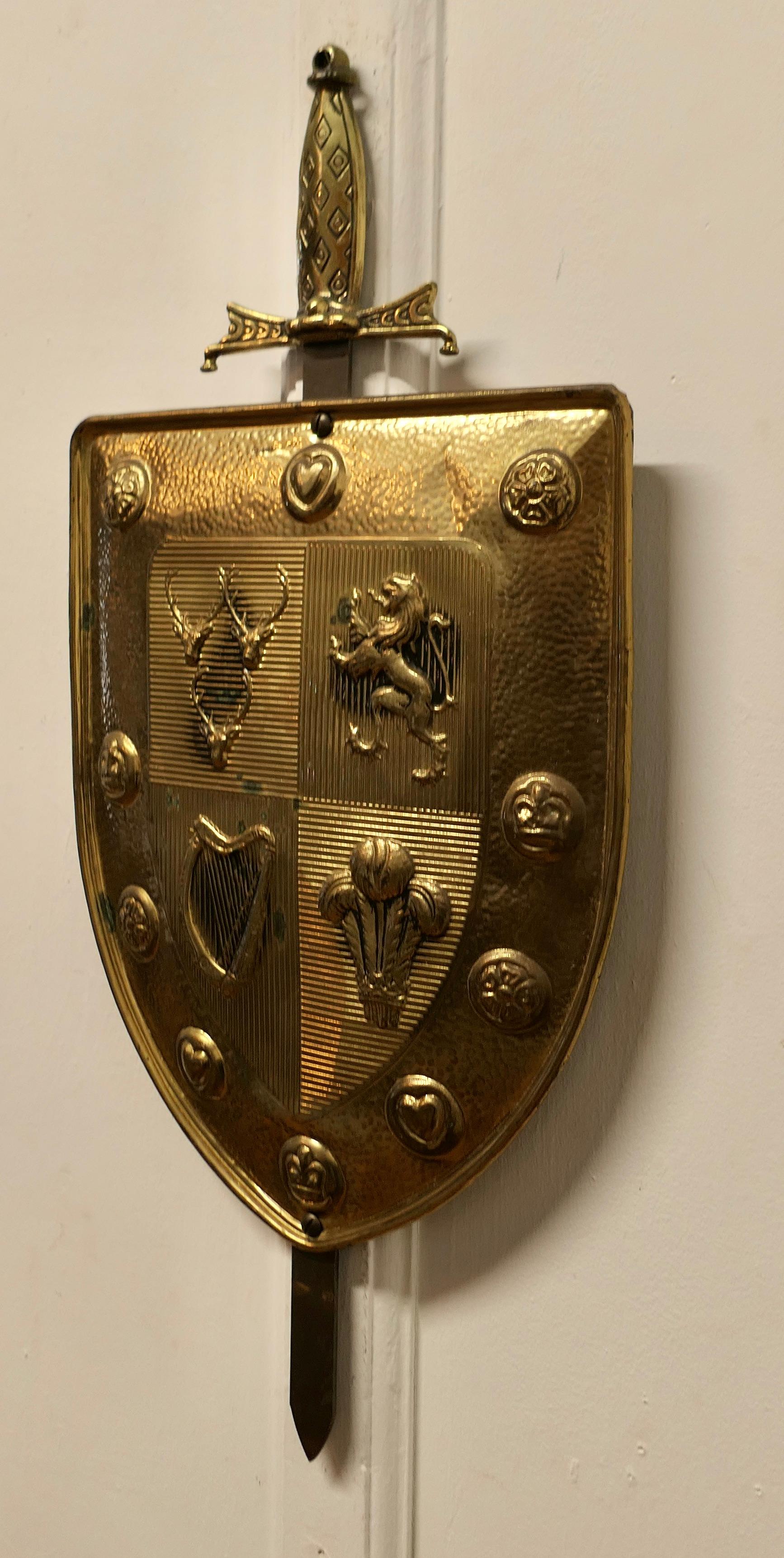  Wall Hanging Arts and Crafts Brass Shield with Sword   In Good Condition For Sale In Chillerton, Isle of Wight