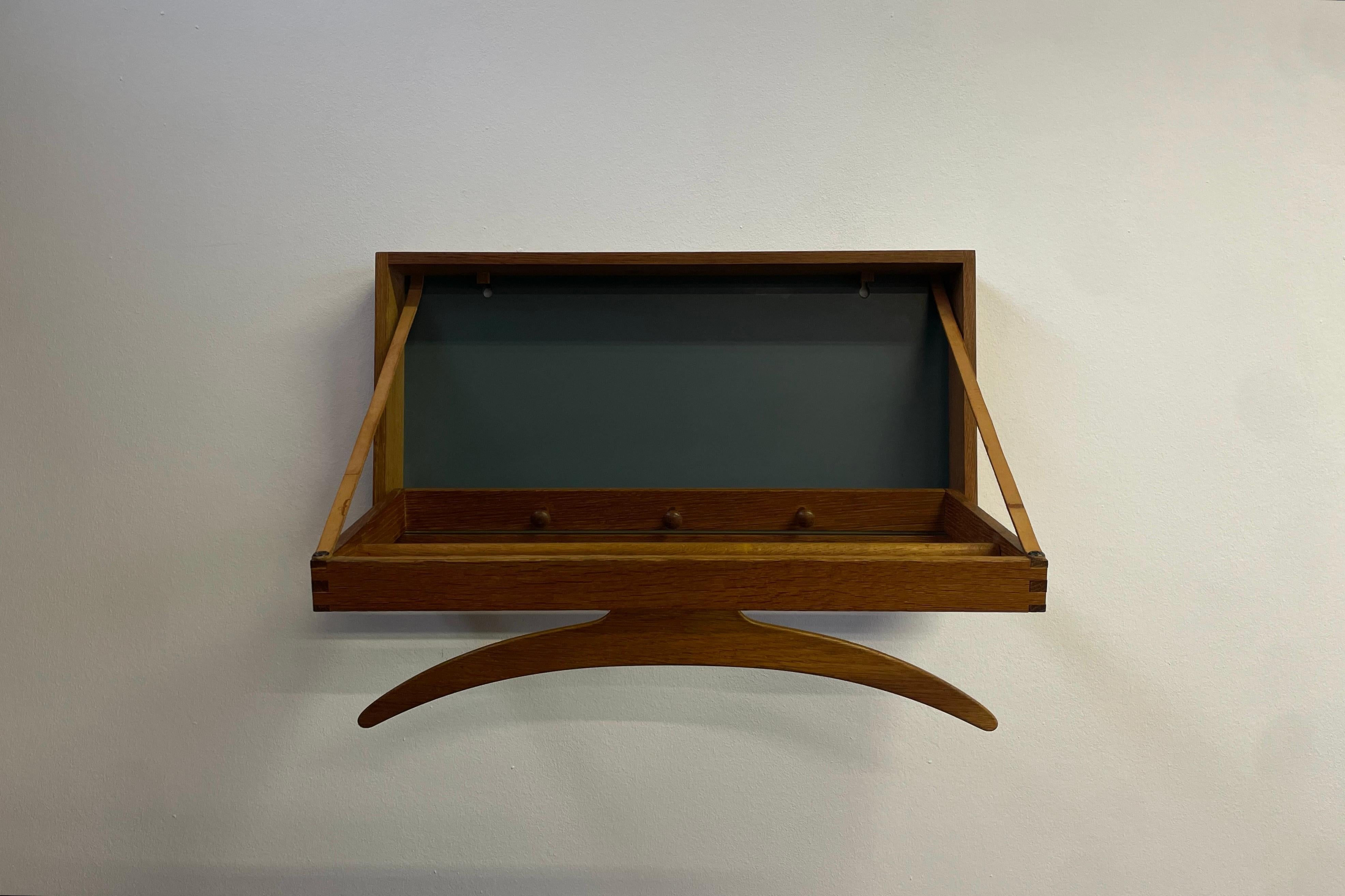 Mid-Century Modern Wall hanging valet by Adam Hoff and Poul Østergaard for VIRUM Møbelsnedkeri, DK