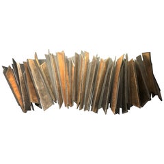 Installazione a parete Gres ceramico, oro 24 carati e platino, 21° secolo