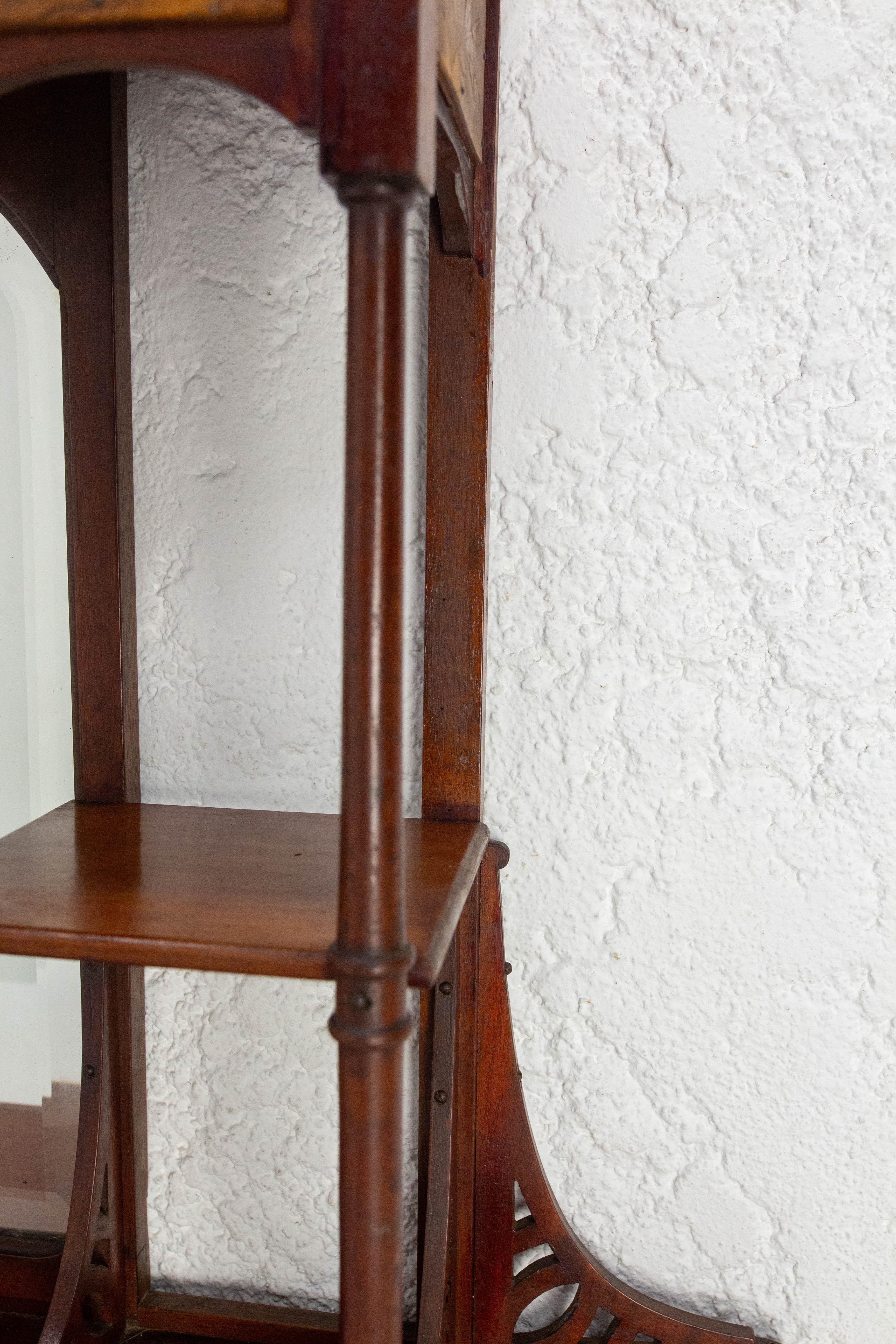 Mensole a muro in Wood Iroko con specchio smussato e intarsio Art Nouveau Fine Ottocento in vendita 4