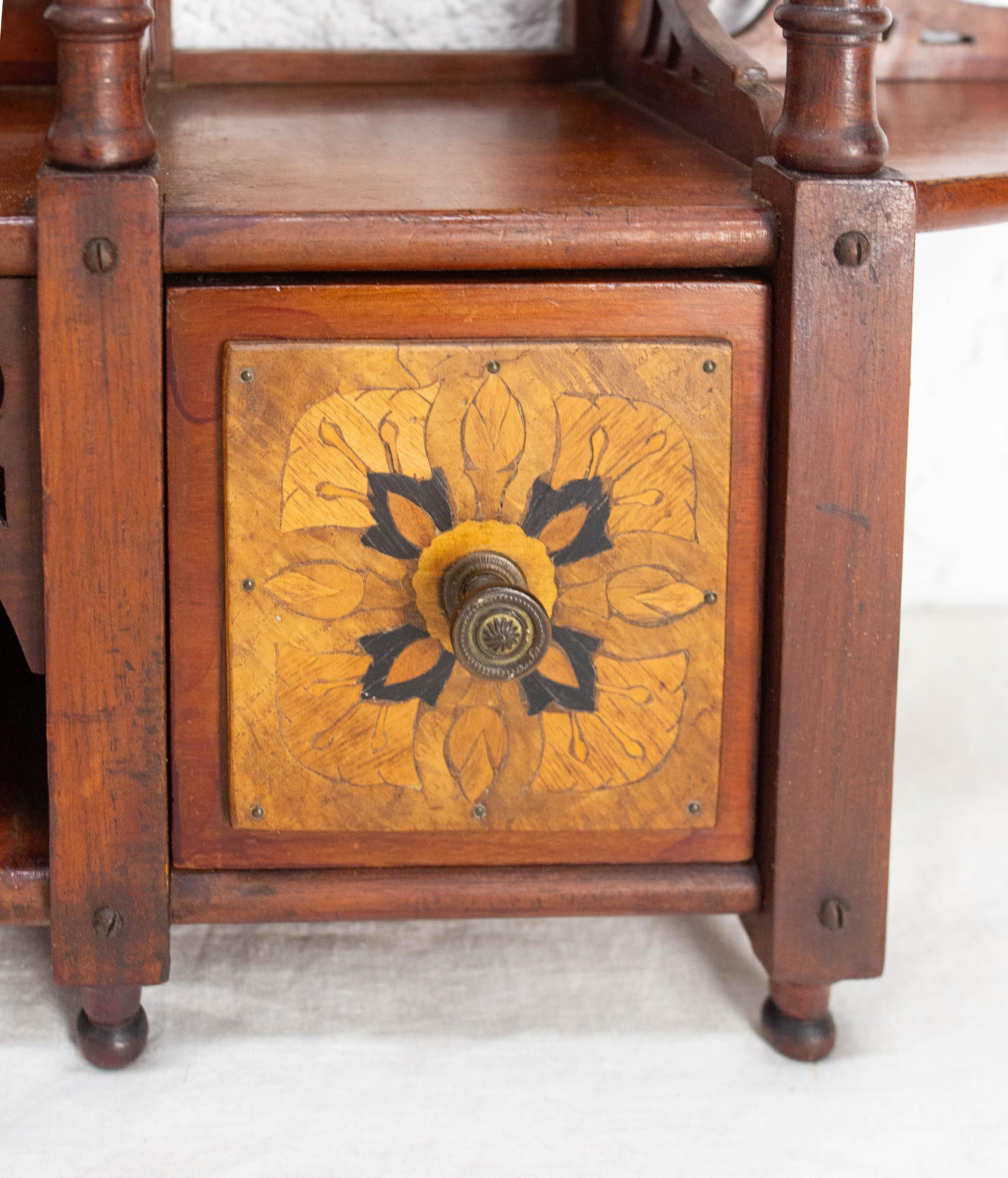 Mensole a muro in Wood Iroko con specchio smussato e intarsio Art Nouveau Fine Ottocento in vendita 2