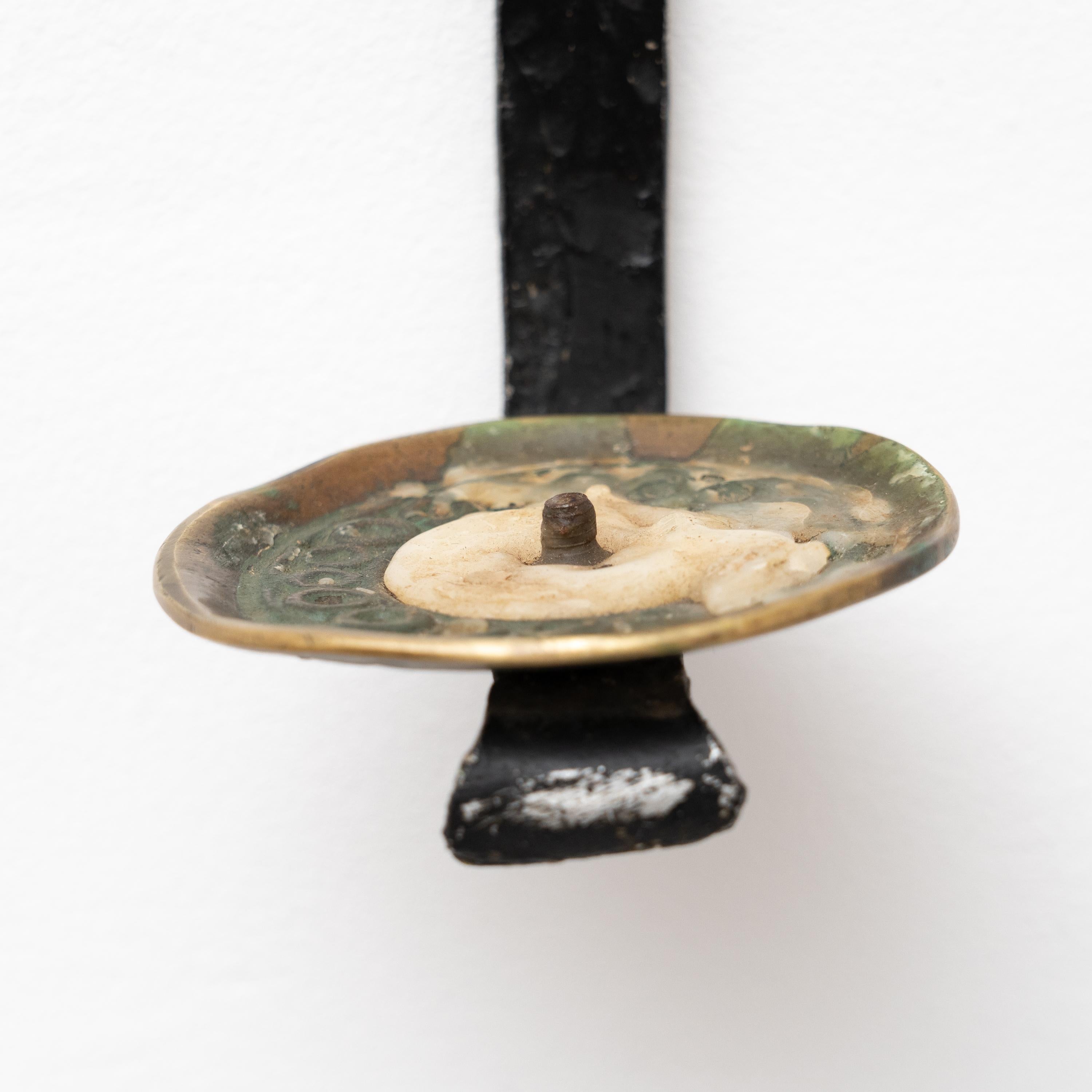 Portavelas de pared de hierro, circa 1950 en venta 2