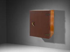 Italienischer Bar-Wandschrank von Melchiorre Bega aus Leder und Messing