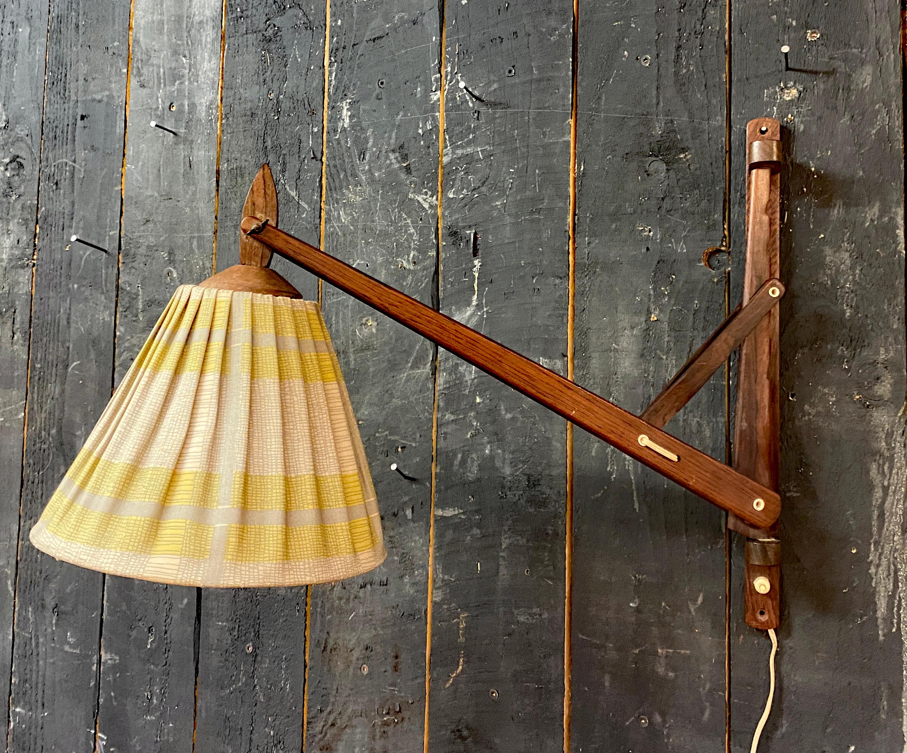 Danois Lampe murale attribuée à  Erik Hansen, circa 1950 en vente
