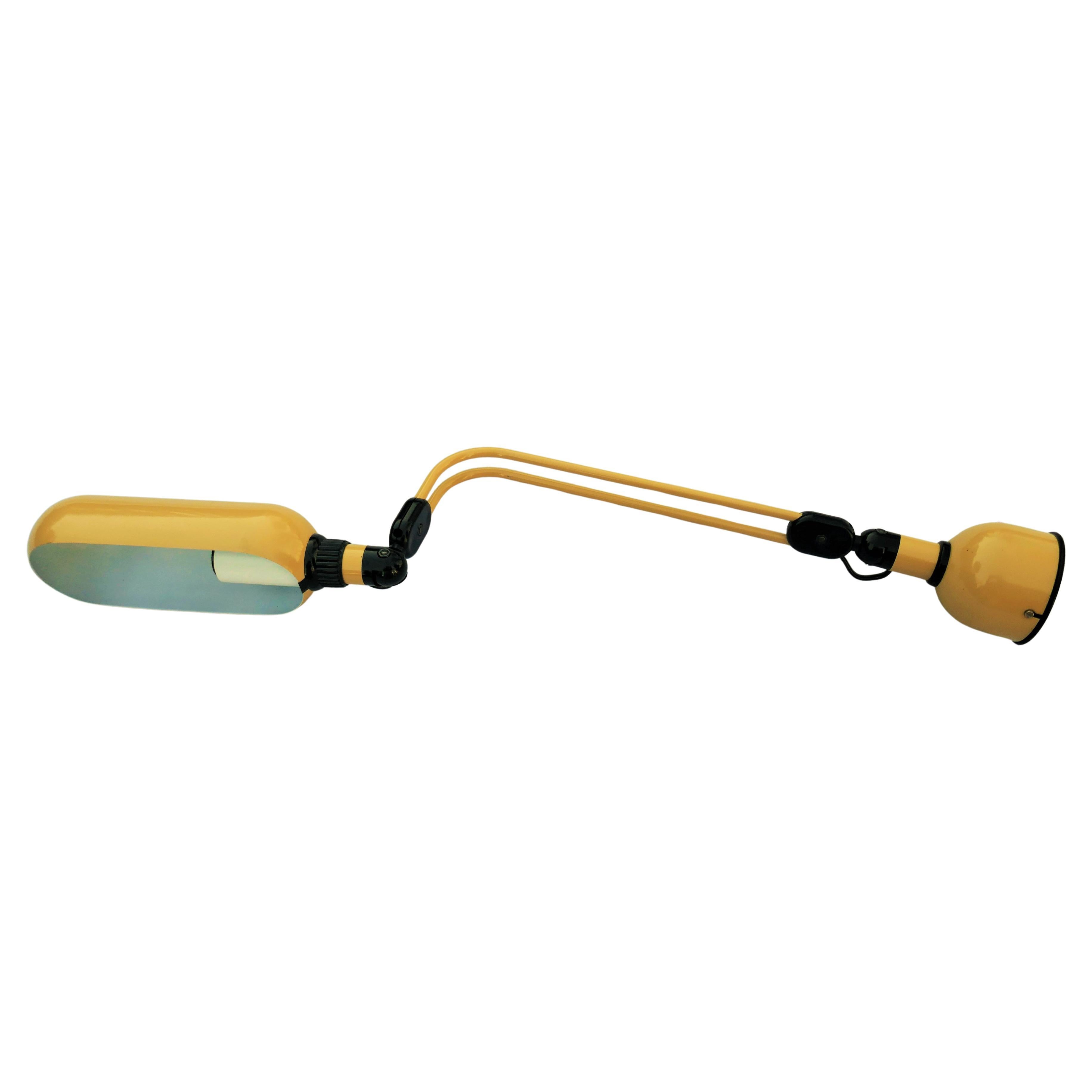 Late 20th Century Wall lamp attributed to Valenti For Sale