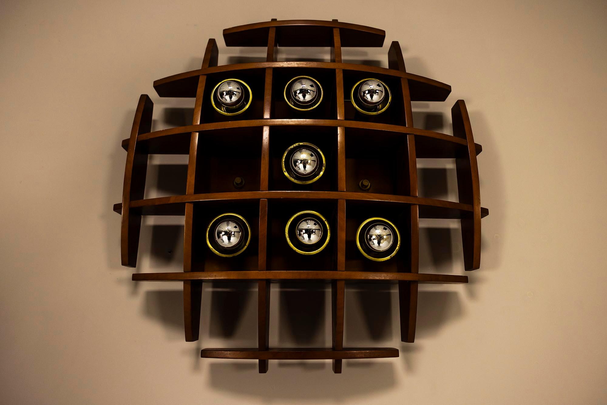 Lámpara de pared de Angelo Brotto para Esperia, Italia Años 70 Moderno de mediados de siglo en venta