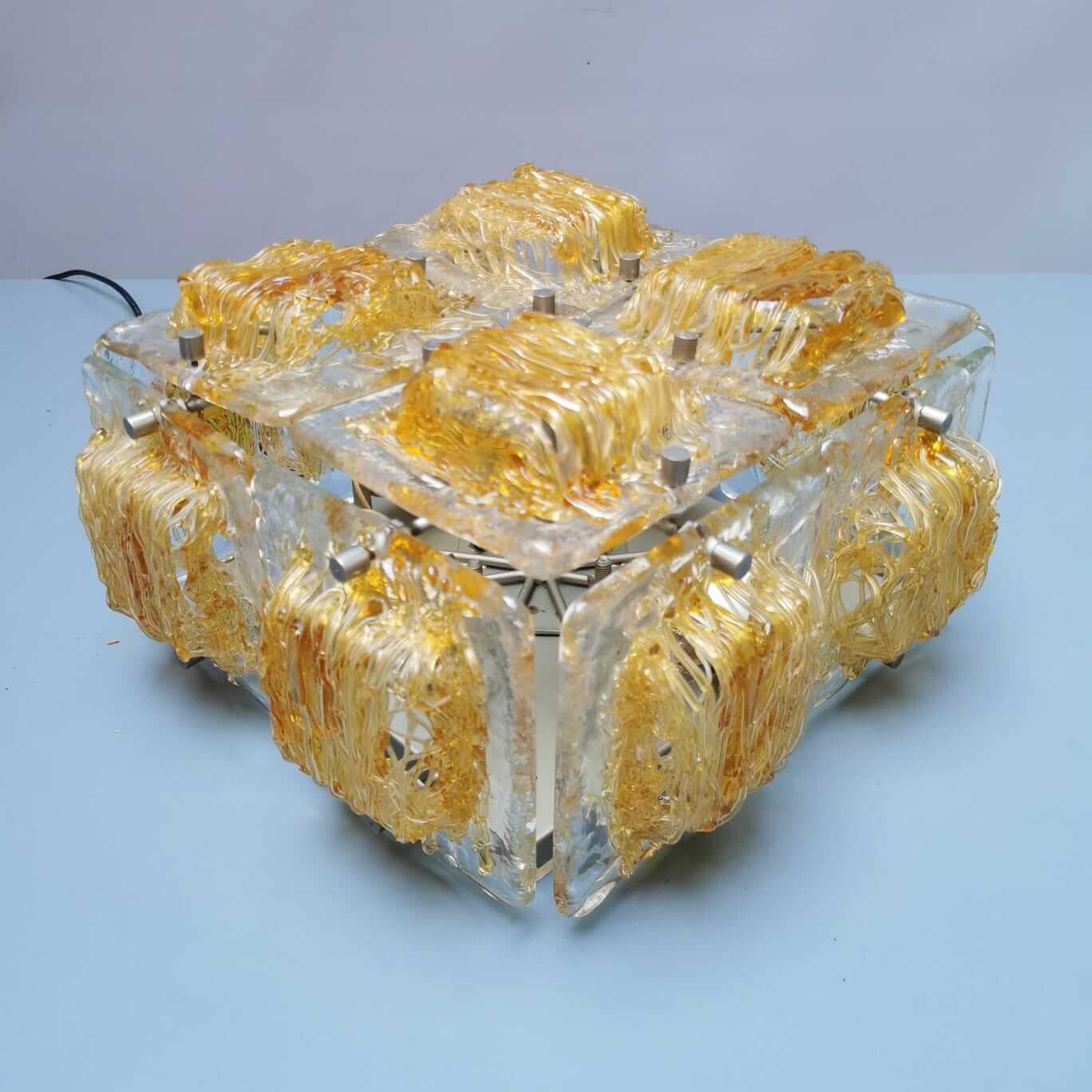 Mid-Century Modern Lamp in yellow and white glass by Toni Zuccheri