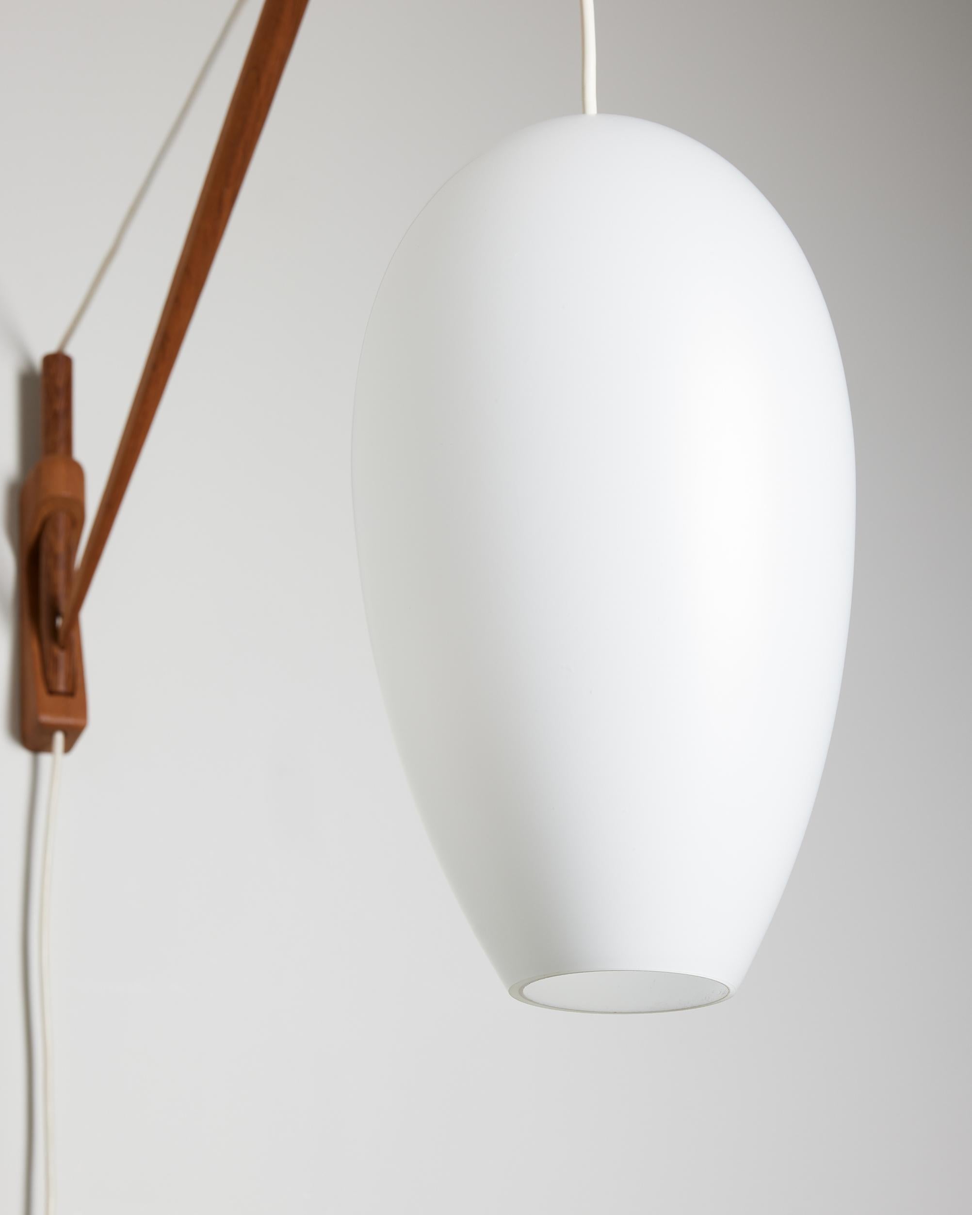 Wall Lamp Designed by a. Bank Jensen and Kjeld Iversen for Louis Poulsen In Good Condition In Stockholm, SE