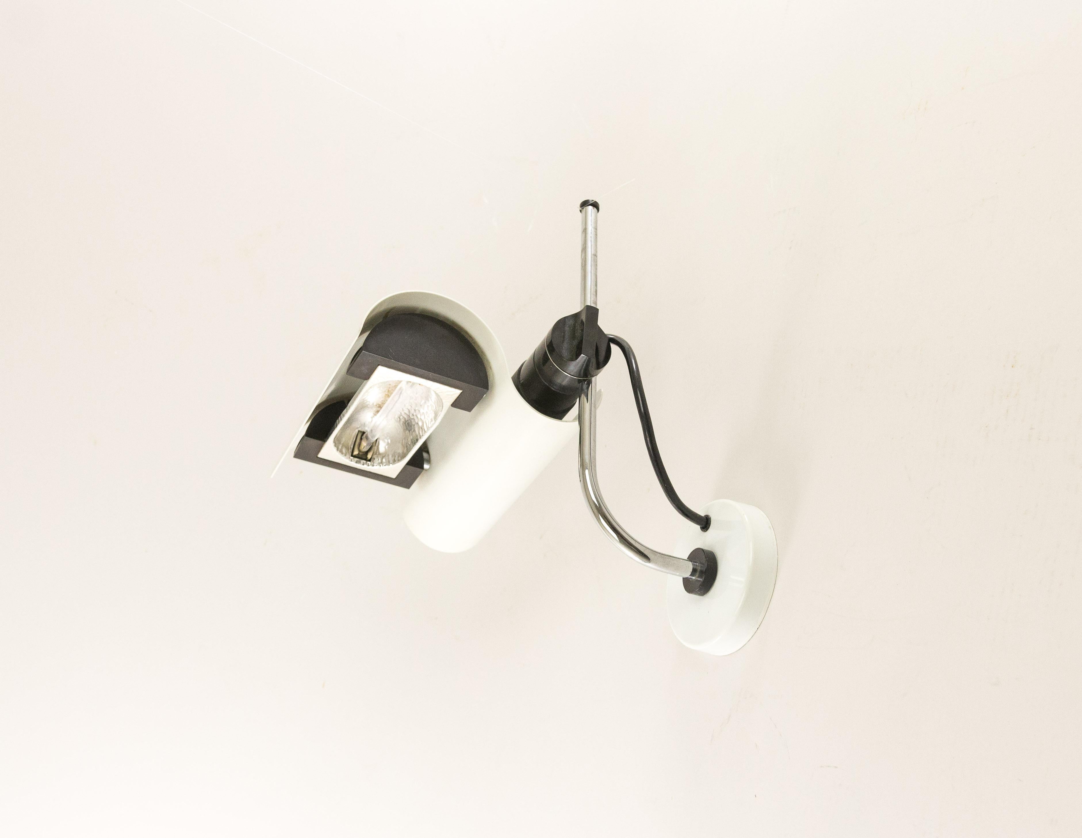 Mid-Century Modern Wall lamp Dim by Vico Magistretti for O-Luce, 1975