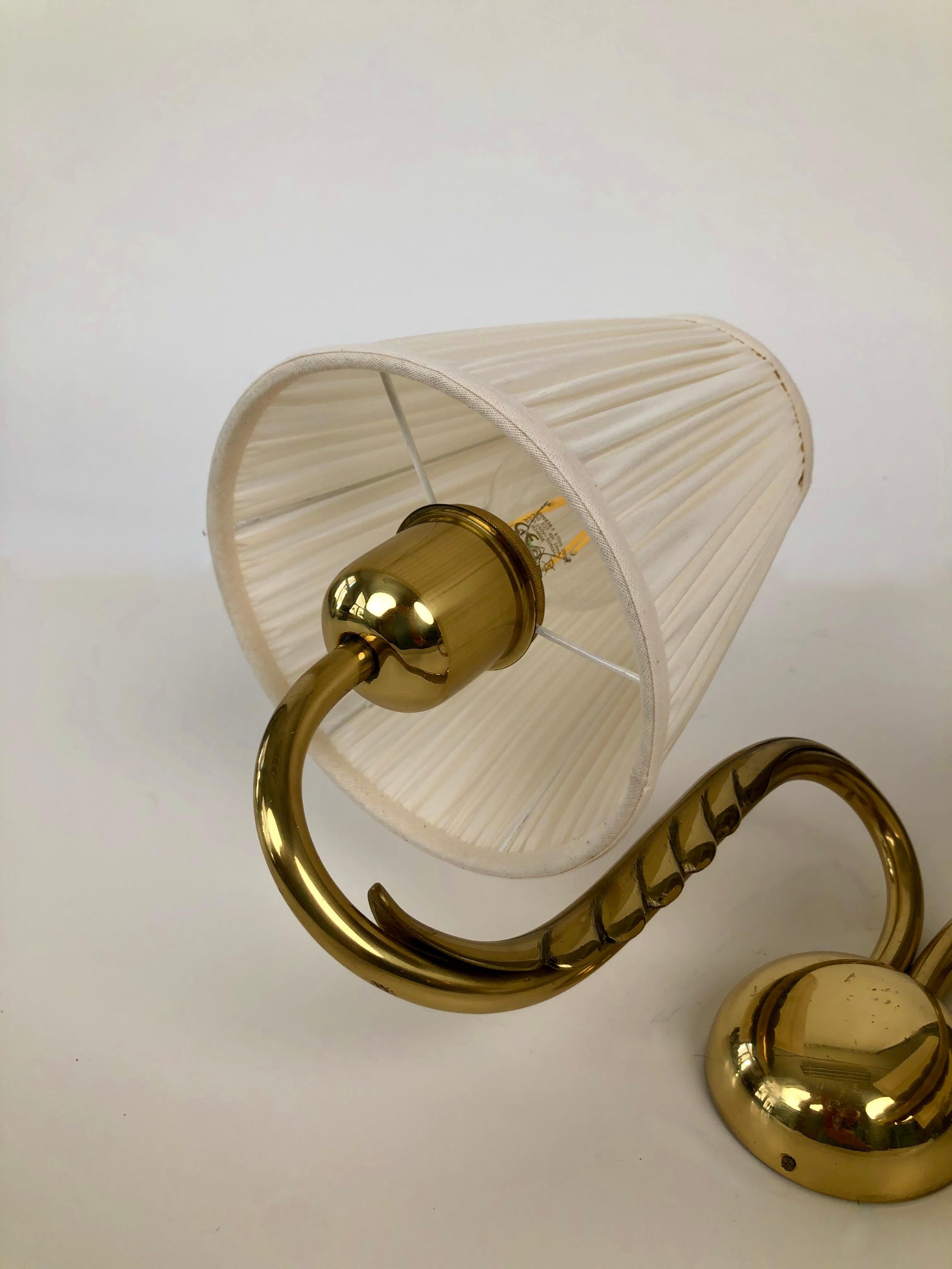 Polished Wall lamp from Josef Frank in Brass with Silk Shades from the 1930's Austria For Sale