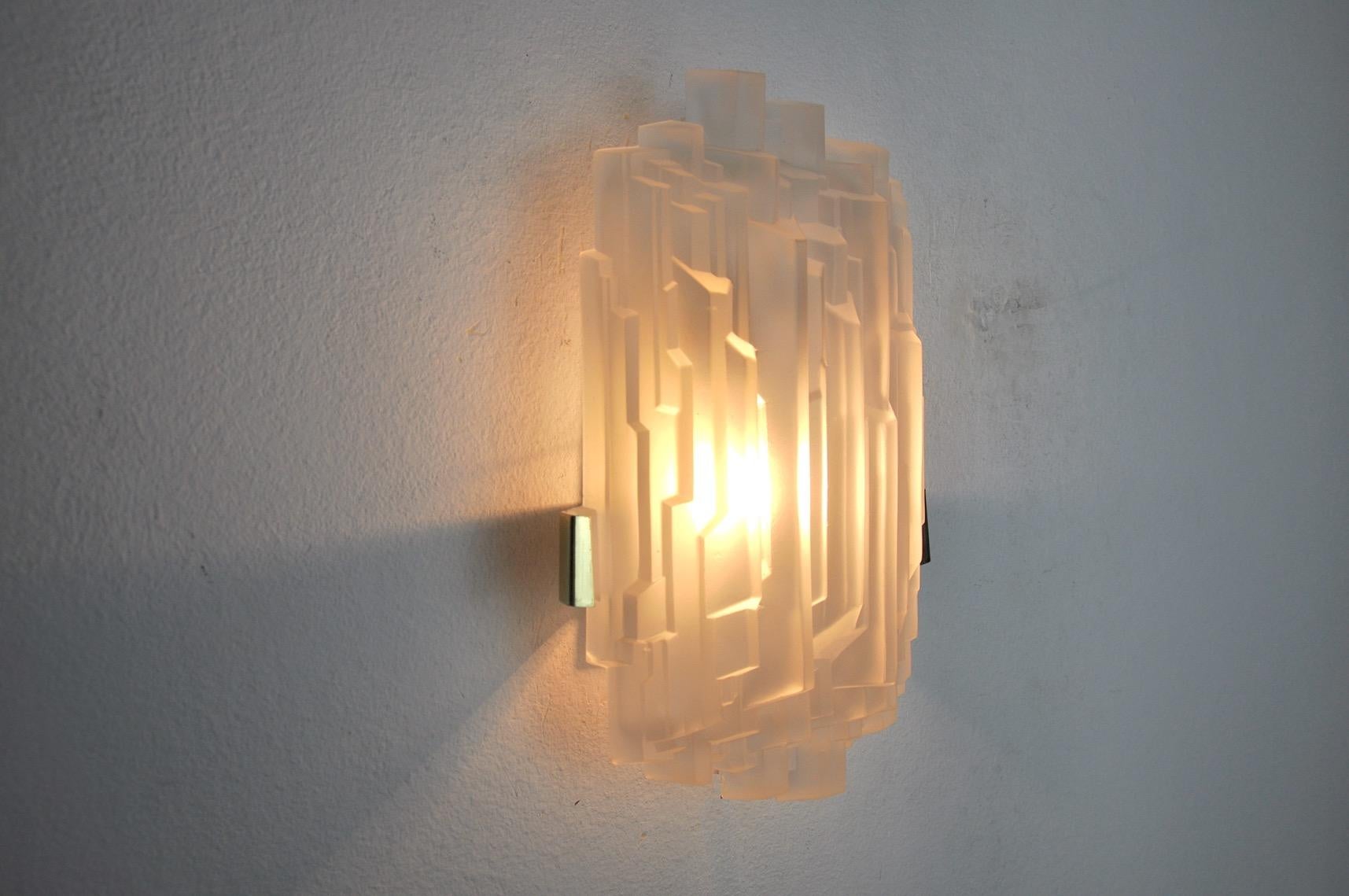 Late 20th Century Wall Lamp J.T Kalmar, Frosted Glass Austria, 1970 For Sale