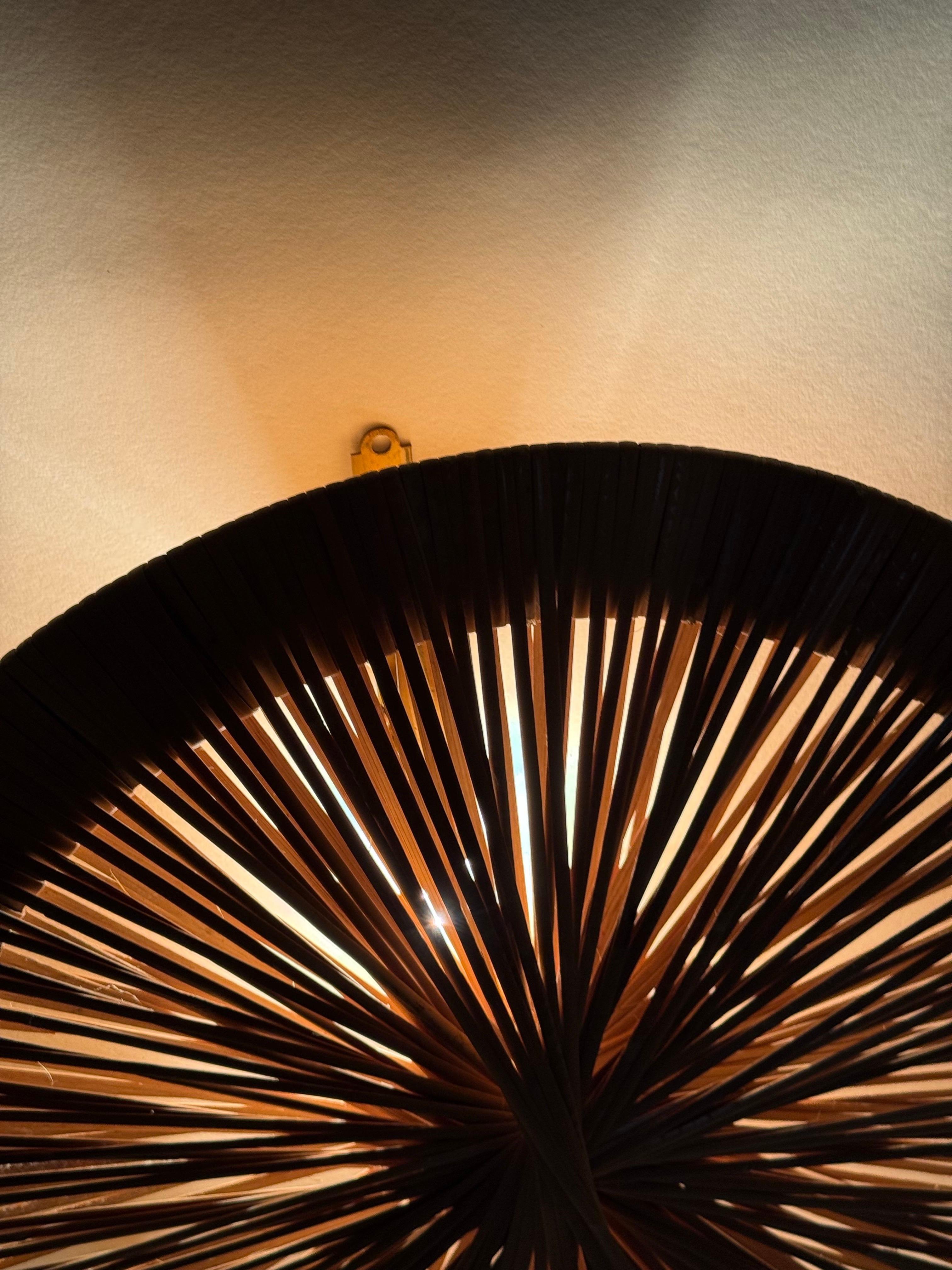 Lampe murale en bambou tressé en forme de soleil, Italie, années 1960 en vente 7