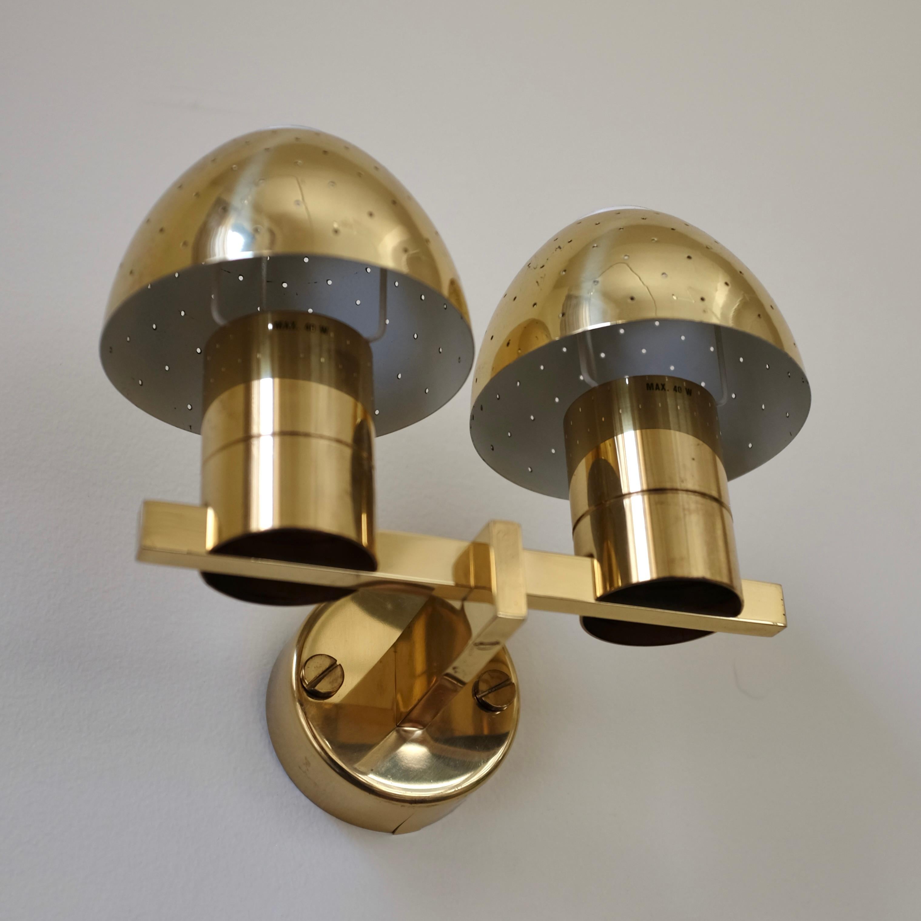 Lámpara de pared Modelo V306/2 de Hans-Agne Jakobsson Sueco en venta