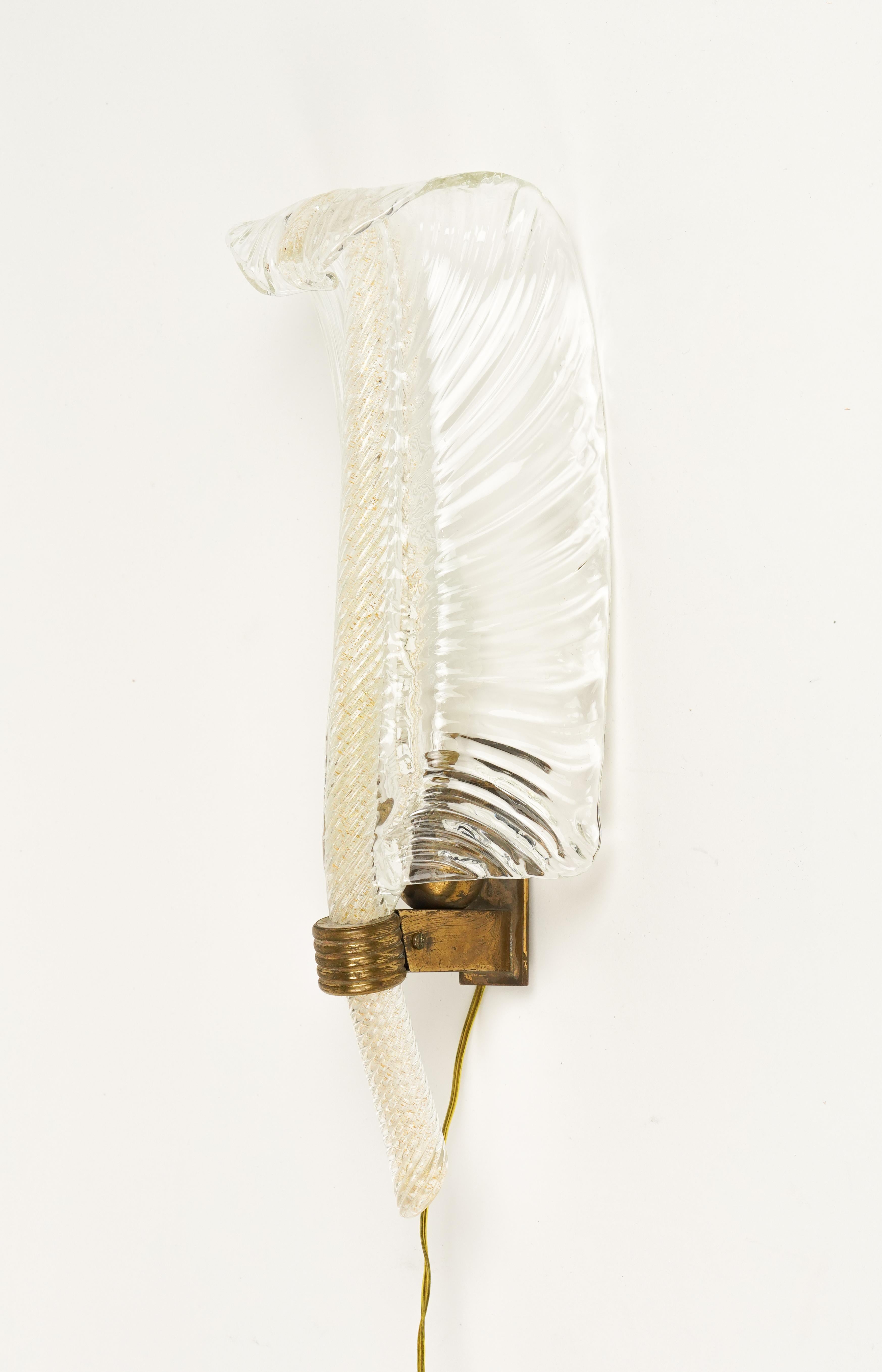 Wall Lamp Sconce in Murano Glass and Brass by Barovier & Toso, Italy 1940s In Good Condition For Sale In Rome, IT