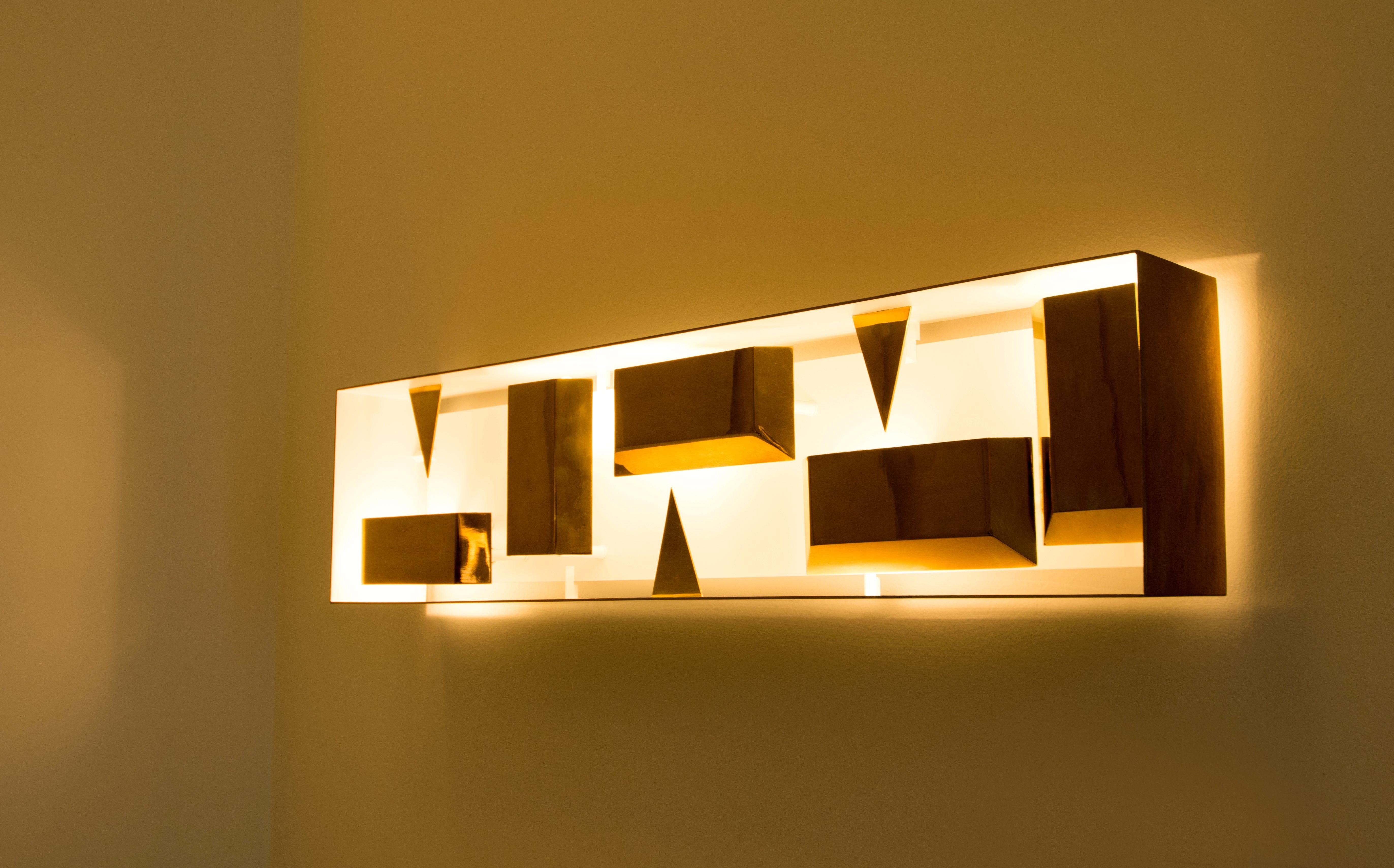 Italian Wall Lamp Screen of Light Gio Ponti Limited Edition 2012-2017 Not Treated Brass For Sale