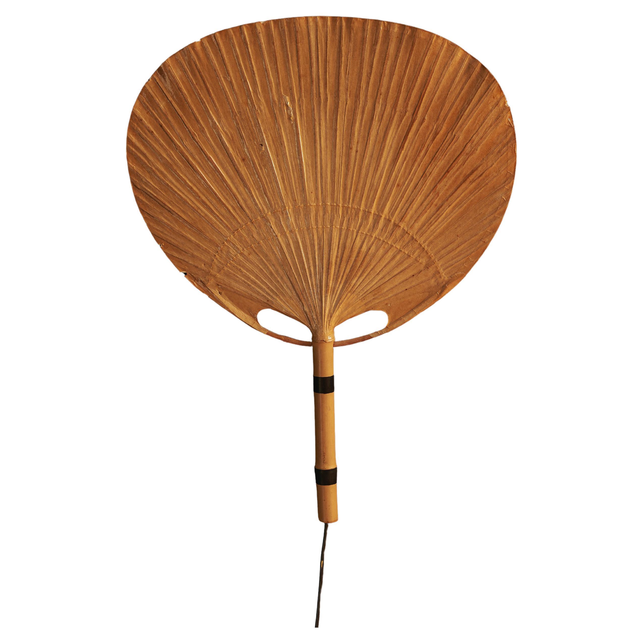 Lámpara de pared "Uchiwa" de Ingo Maurer para M Design, Alemania, años 70 en venta
