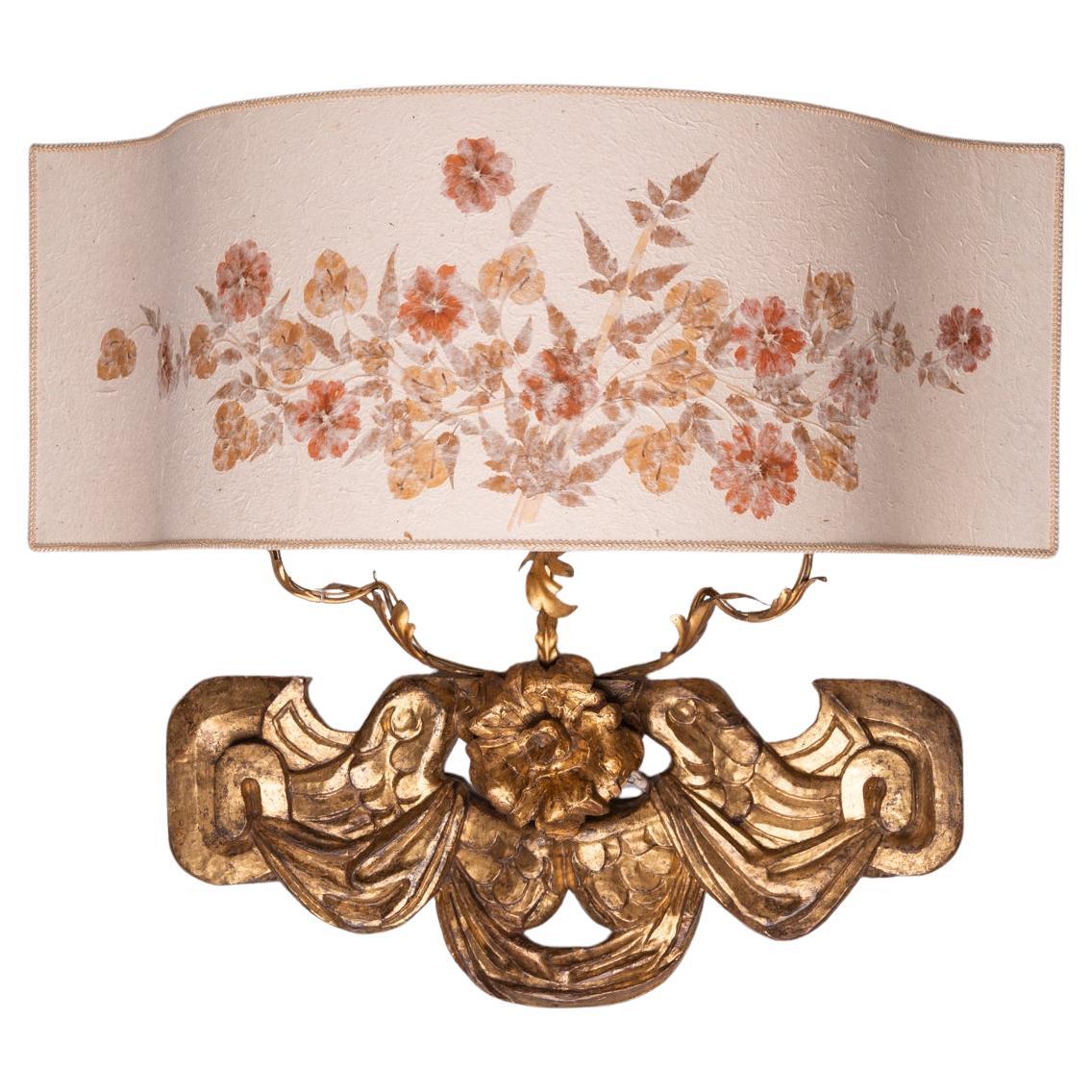 Wall Lamp with Antique Frieze in Gilded Wood For Sale