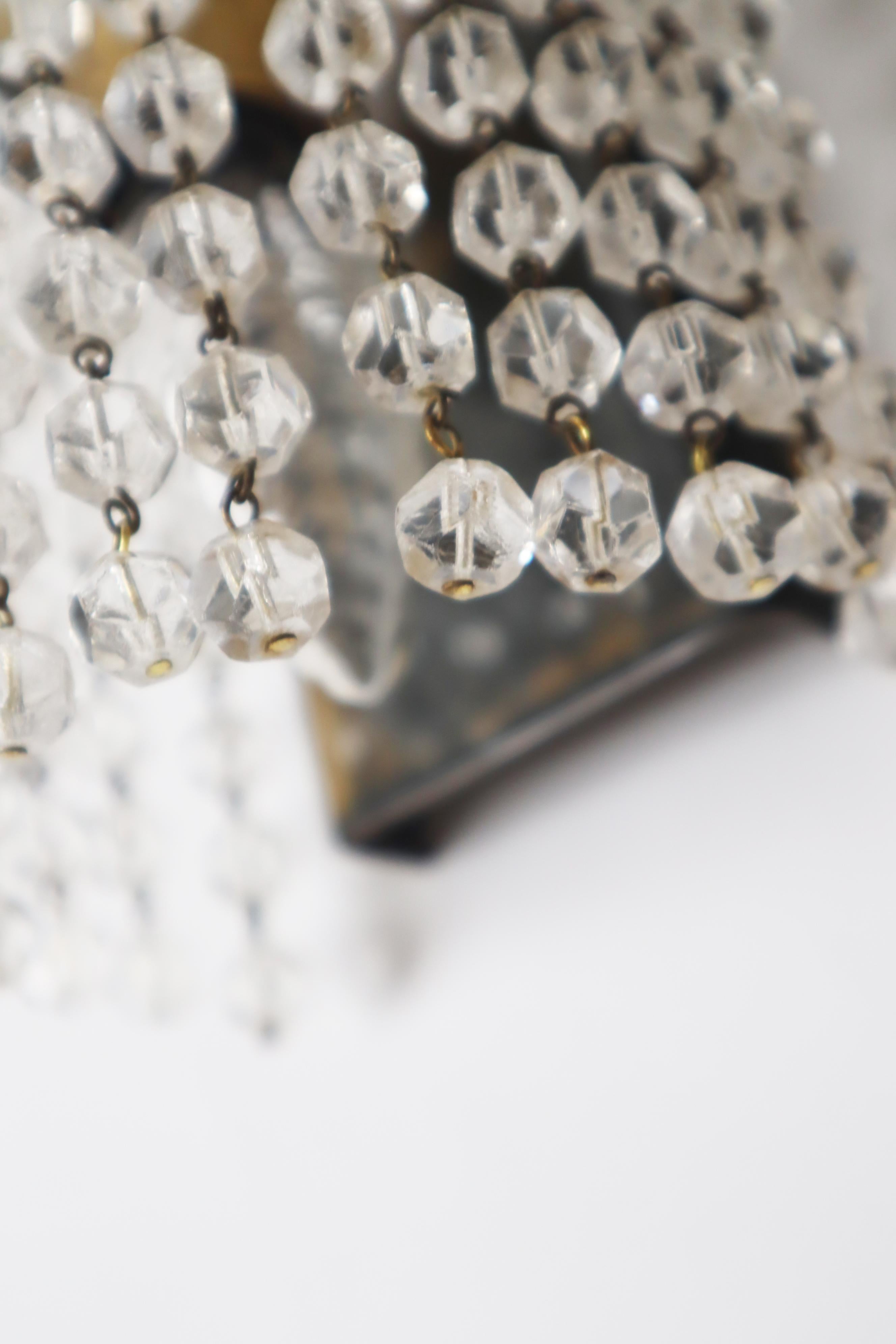 Fait main Lampe murale avec perles de cristal et laiton par Bakalowits, Autriche, années 1960 en vente