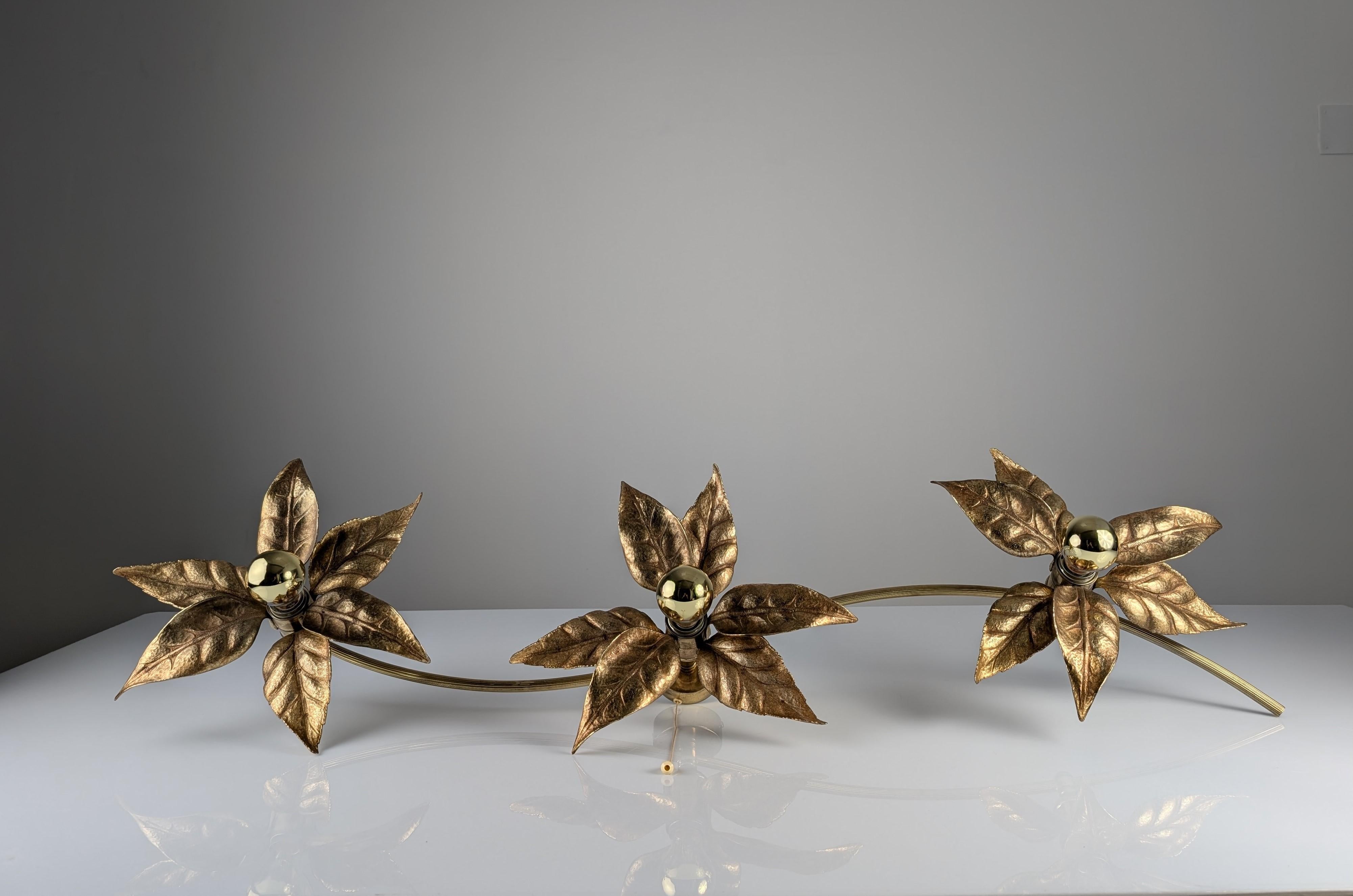 Mid-Century Modern Wall lamp with three flowers by Willy Daro, Belgium, 1970s For Sale
