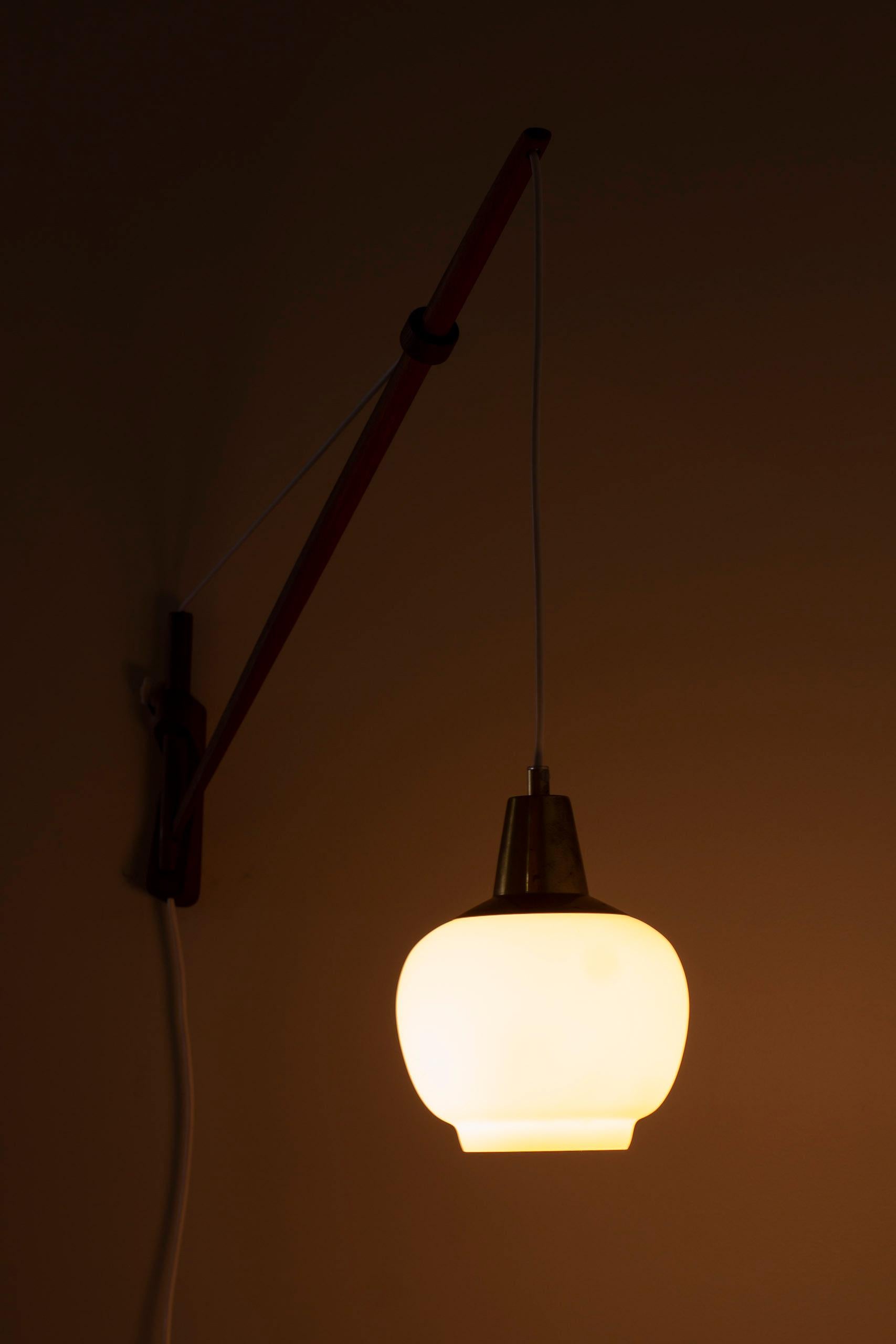 Wall lamps by O. Bank Larsen & Kjeld Iversen for Louis Poulsen, Denmark, 1950s For Sale 4