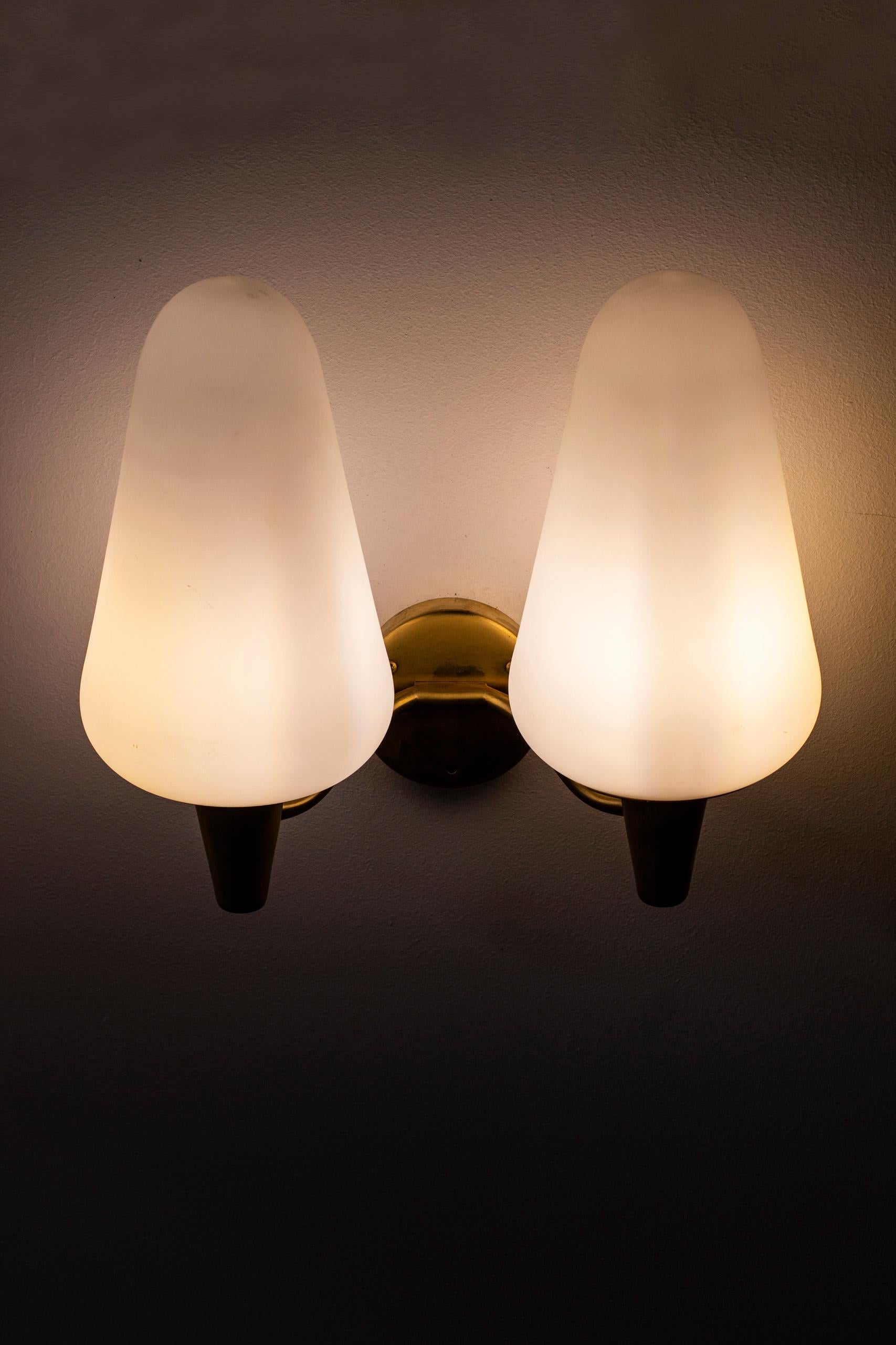 Wall Lamps in Brass and Glass by Böhlmarks Lamp Fabric, Sweden For Sale 5