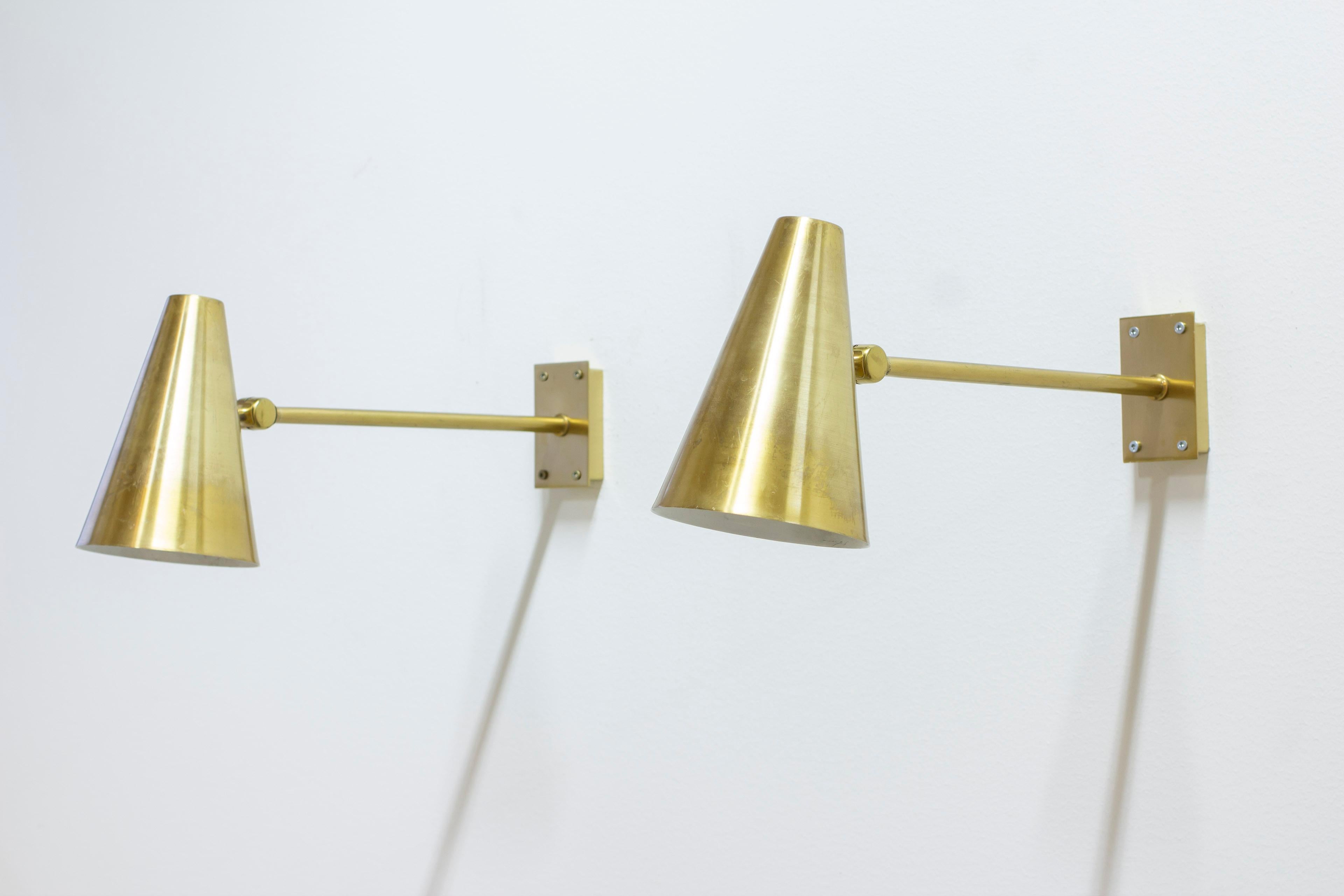 Lampes murales en laiton, modèle 6255 de Falkenbergs belysning, Suède, années 1960 en vente 4