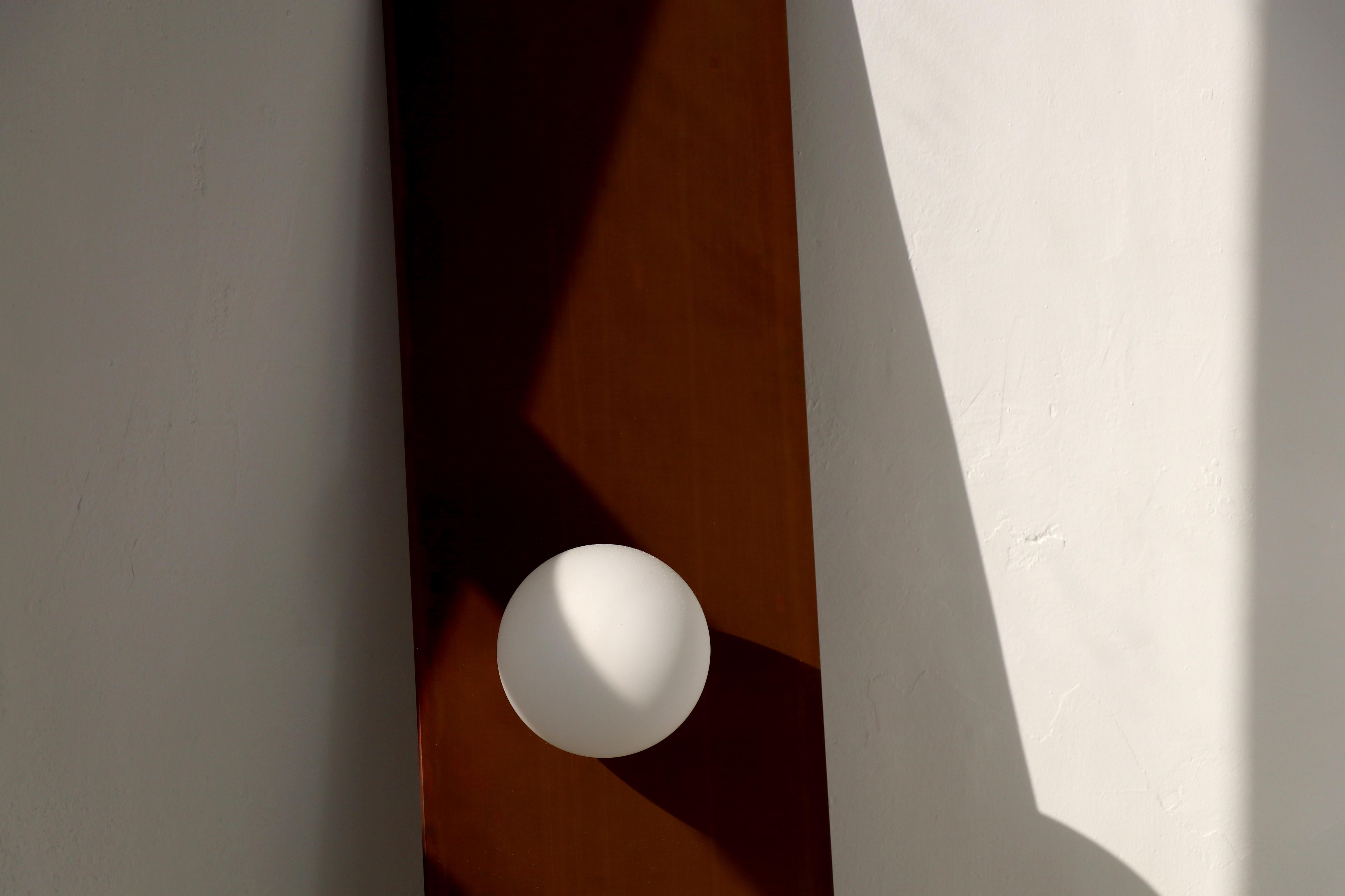 Lámpara de pared inclinada by Batten and Kamp en Nuevo estado para la venta en Geneve, CH