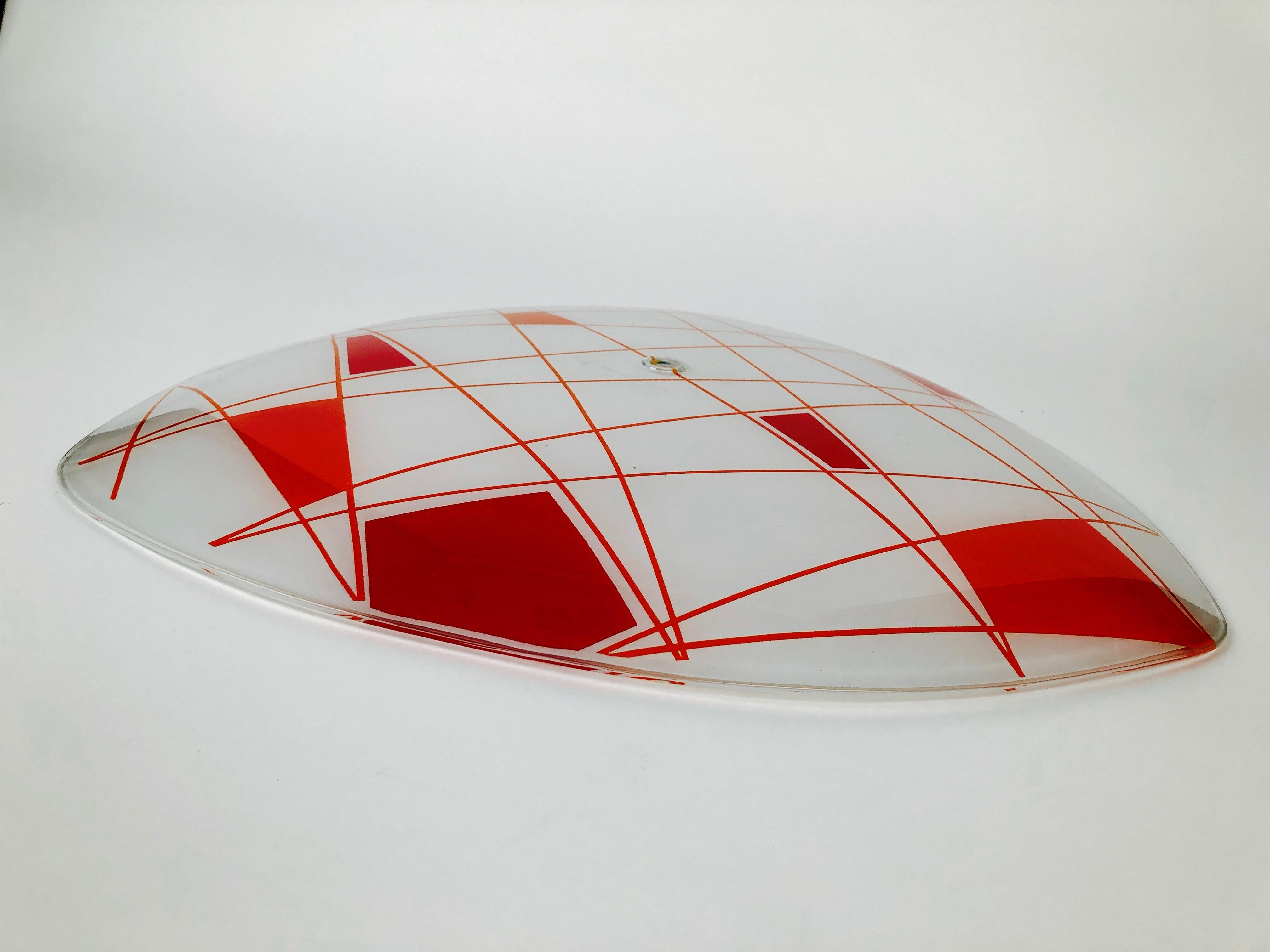 Lampada da parete di Designfornication con piastra in vetro vintage del Medioevo In condizioni buone in vendita a Vienna, Austria