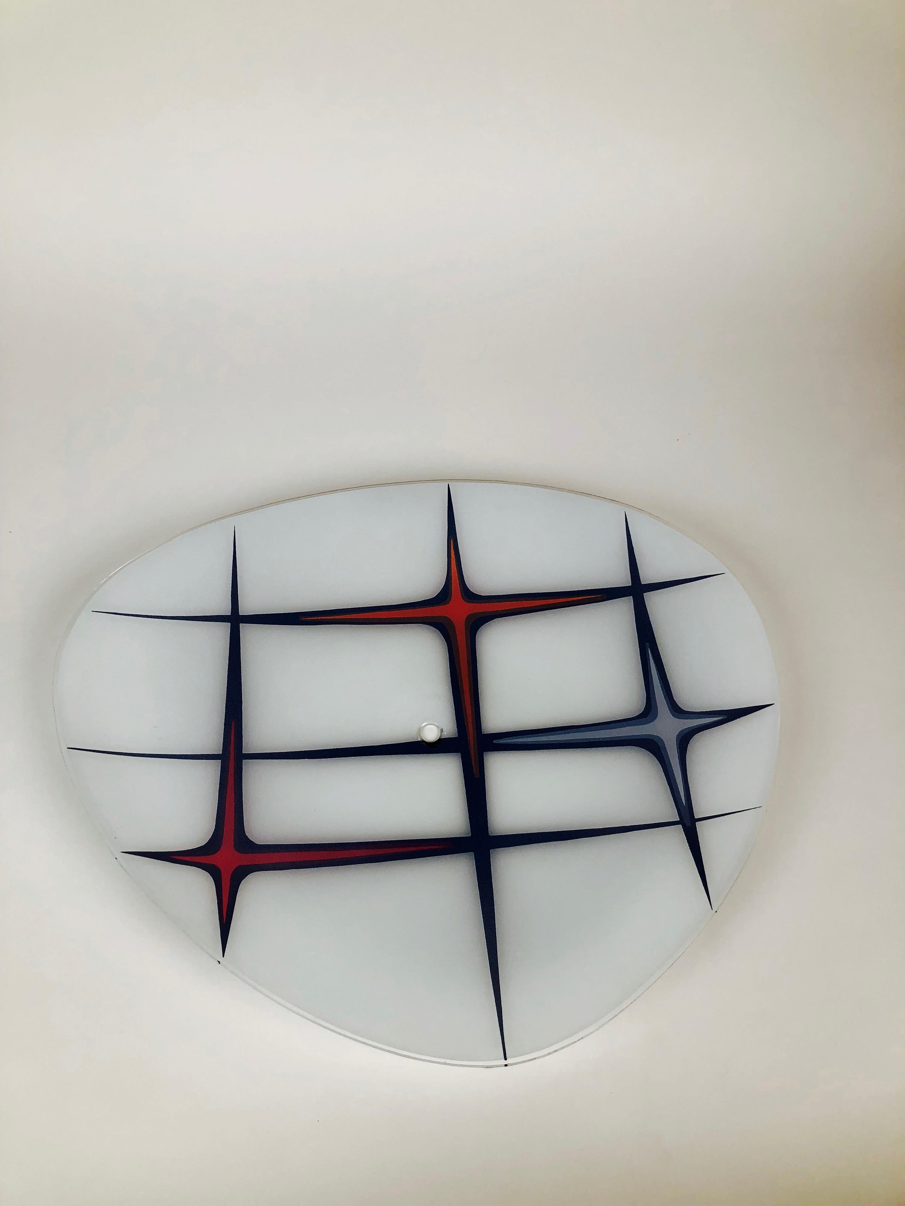 Metà XX secolo Lampada da parete di Designfornication con piastra in vetro vintage del Medioevo in vendita