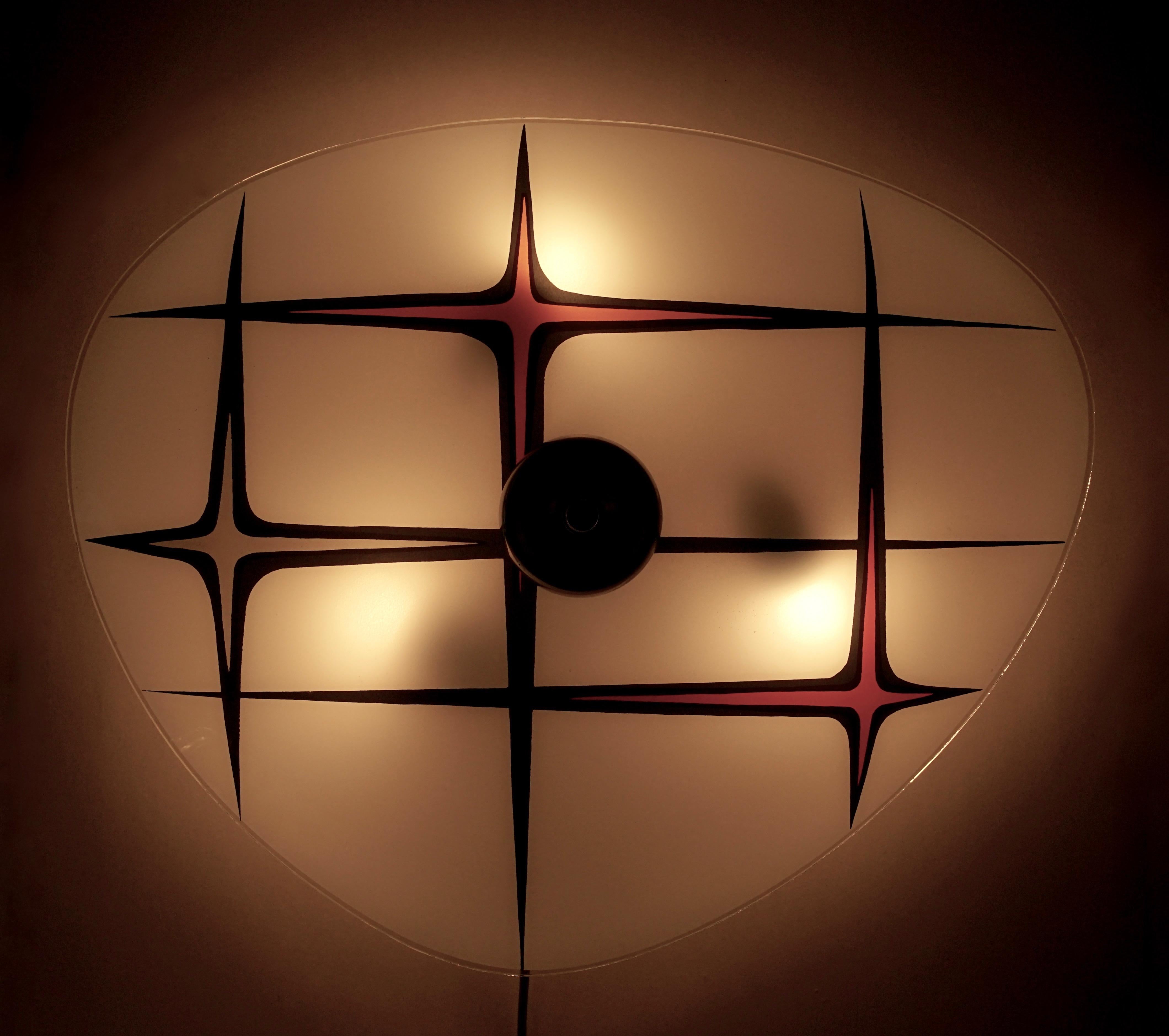 Lampada da parete di Designfornication con piastra in vetro vintage del Medioevo in vendita 1