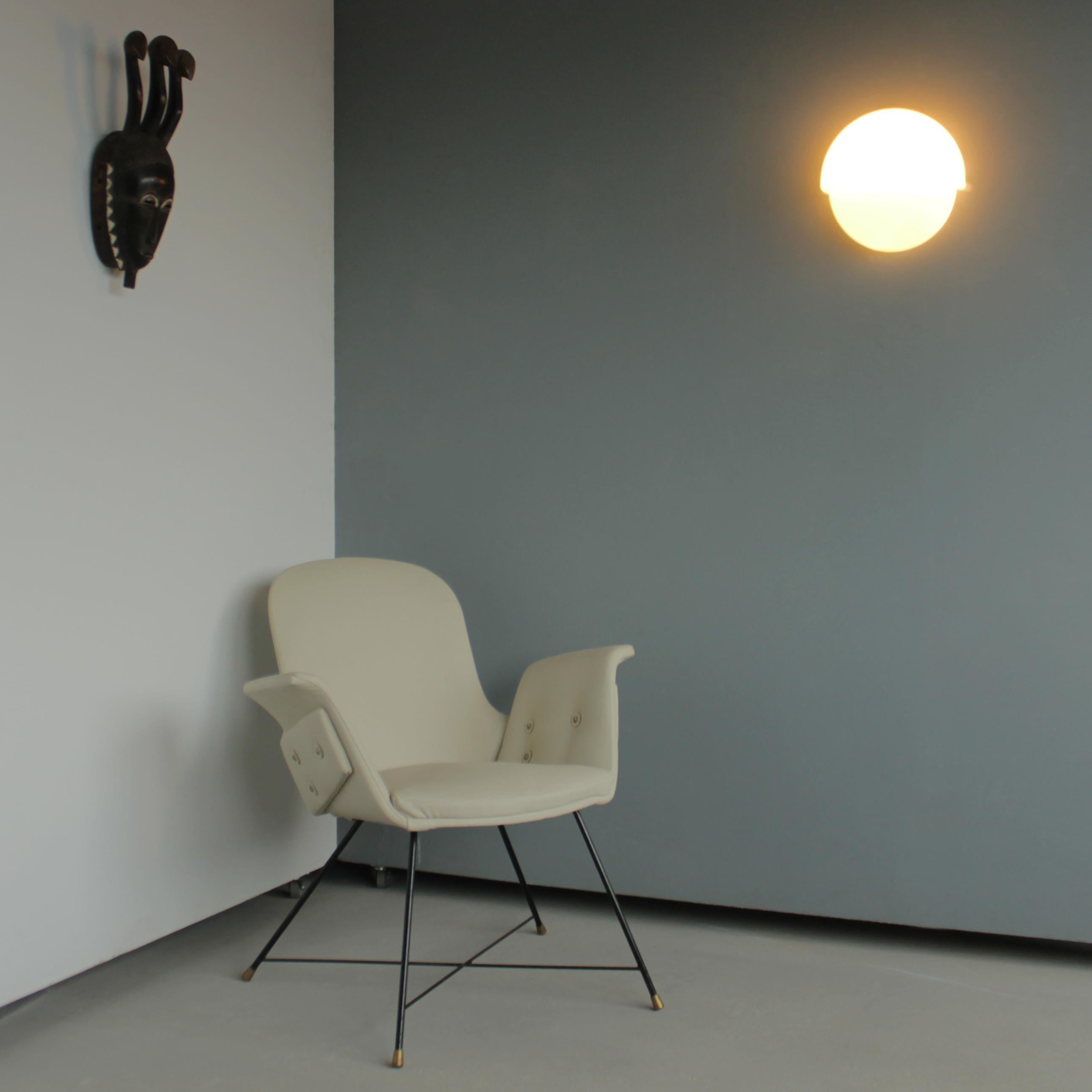 Wall Light 'Grande Mania' by Vico Magistretti for Artimide Italy 3