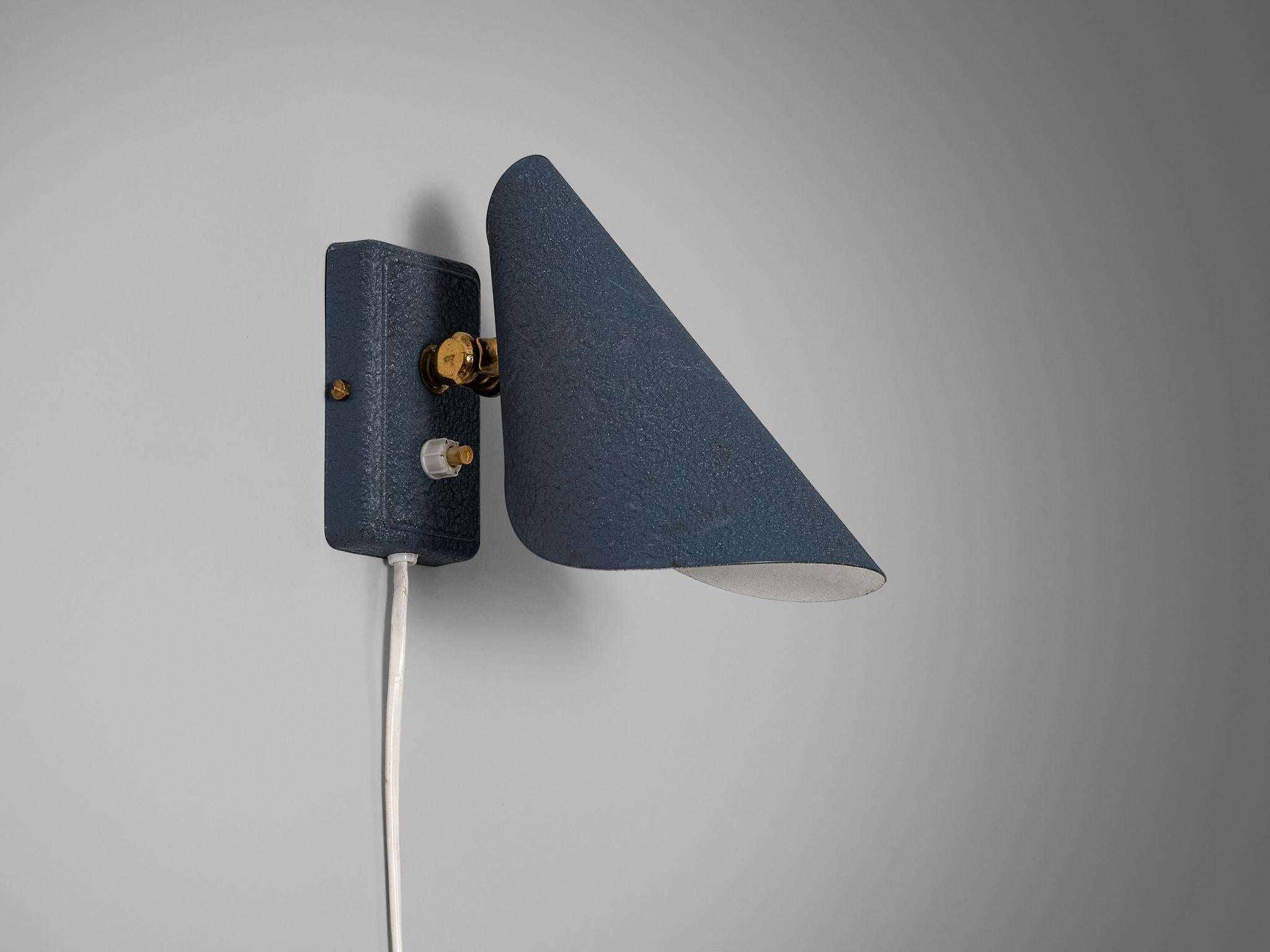 Wall Light in Blue Metal and Brass Detailing For Sale 1