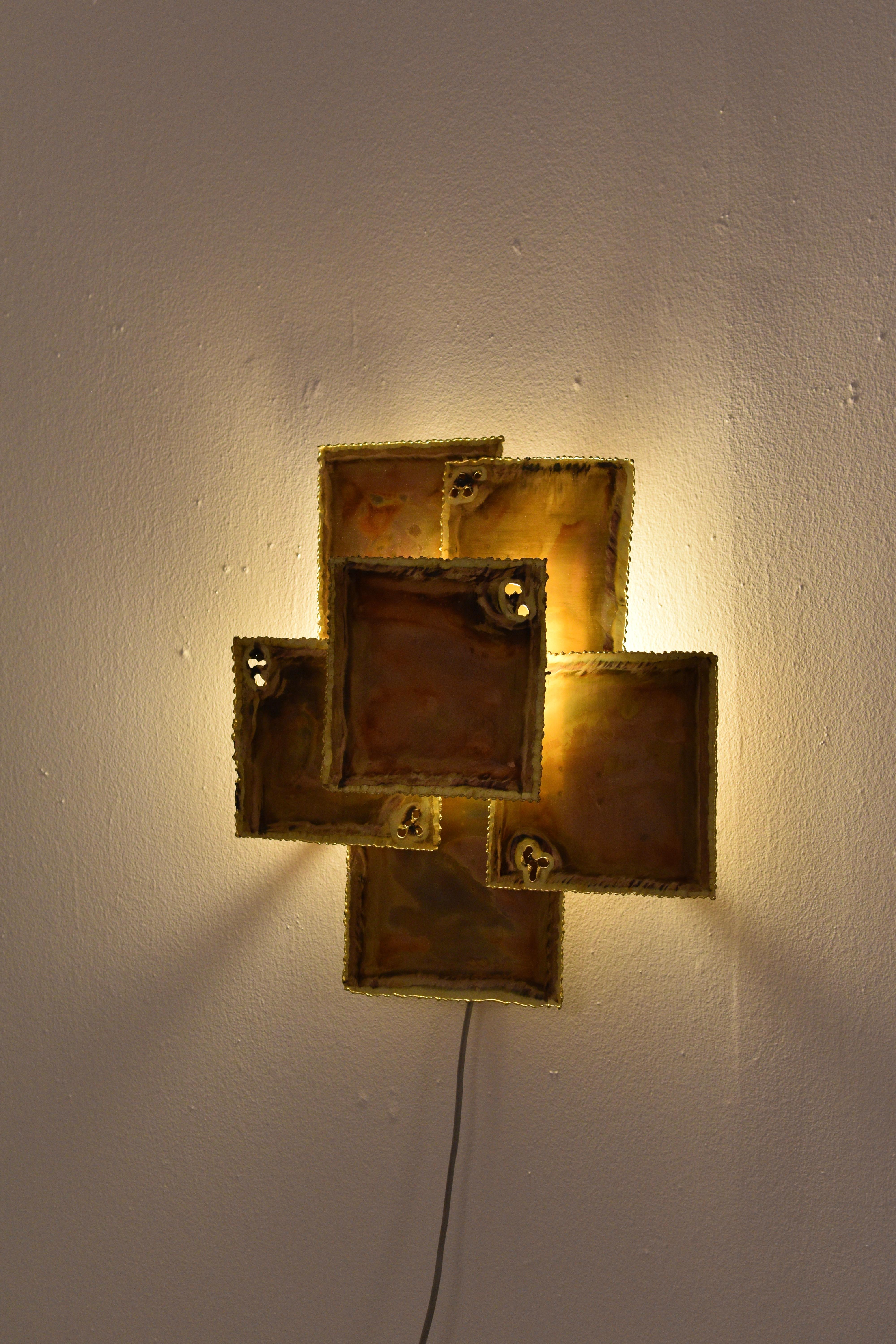 Wall Light in Brass by Svend Aage Holm Sørensen, Denmark, 1970s For Sale 2