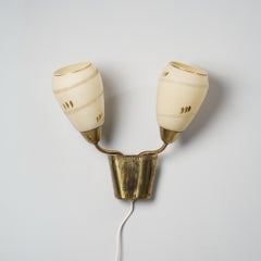 Lampada da parete nello stile di Paavo Tynell, Finlandia, anni '50