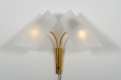 Wandleuchte aus Lucite von J.T. Kalmar