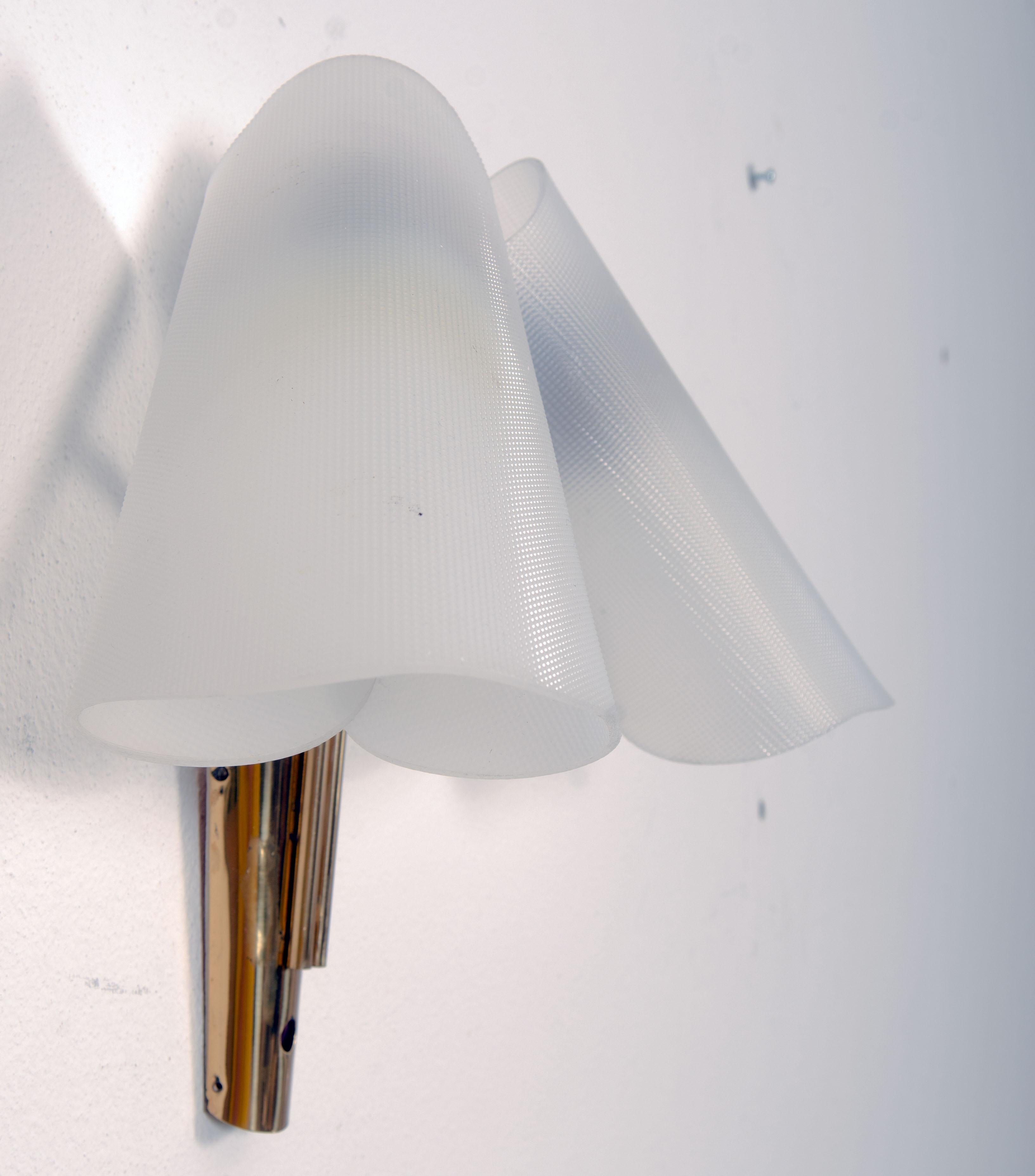 Mid-20th Century Wall Light Lucite Sconce by J.T. Kalmar For Sale