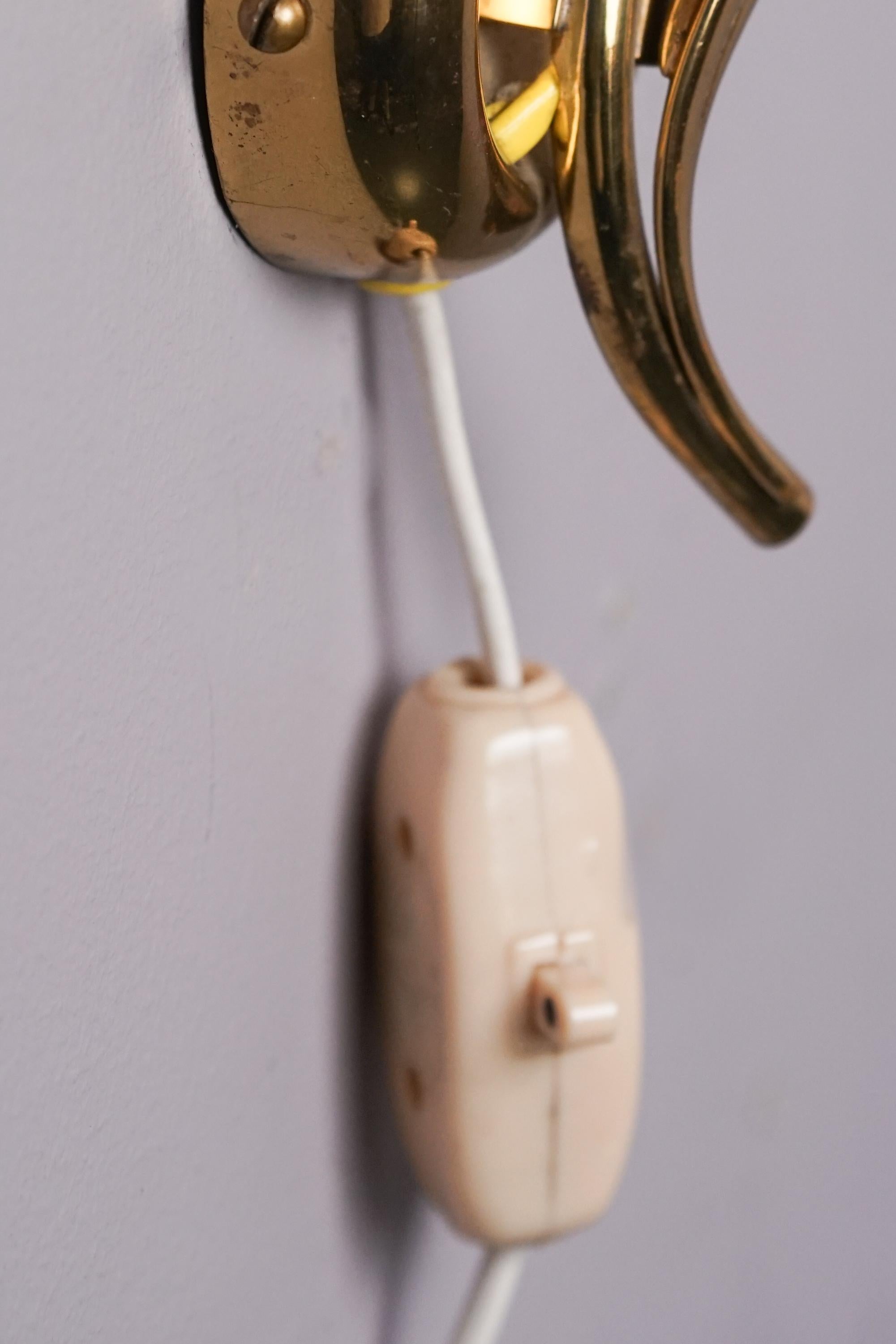 Aplique de pared, Mauri Almari, Idman Oy, década de 1950 en Bueno estado para la venta en Helsinki, Uusimaa
