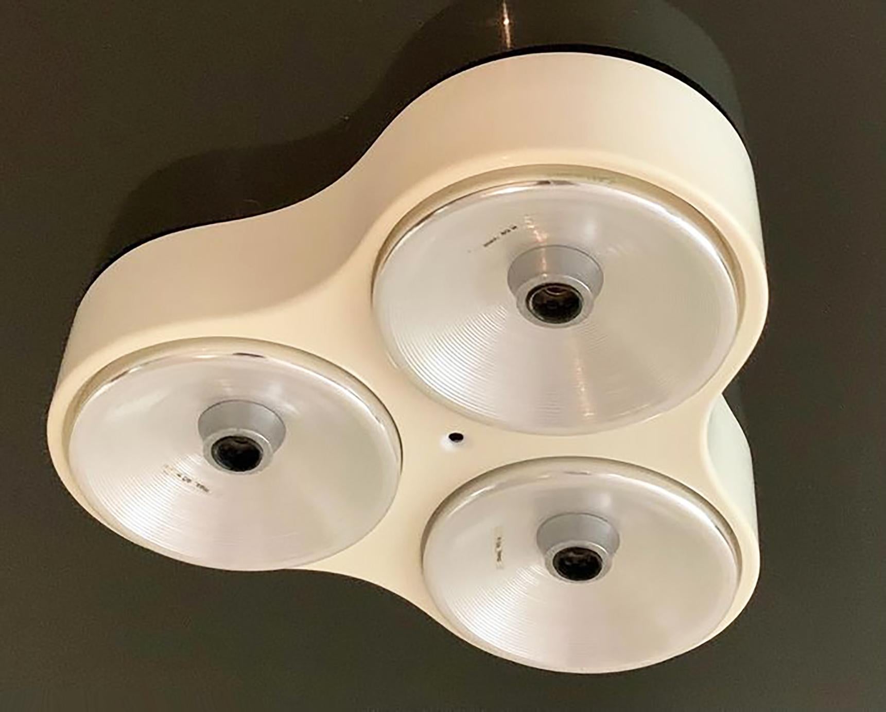Wall Light Model 5032, Made by Harvey Guzzini, 1970 For Sale 3