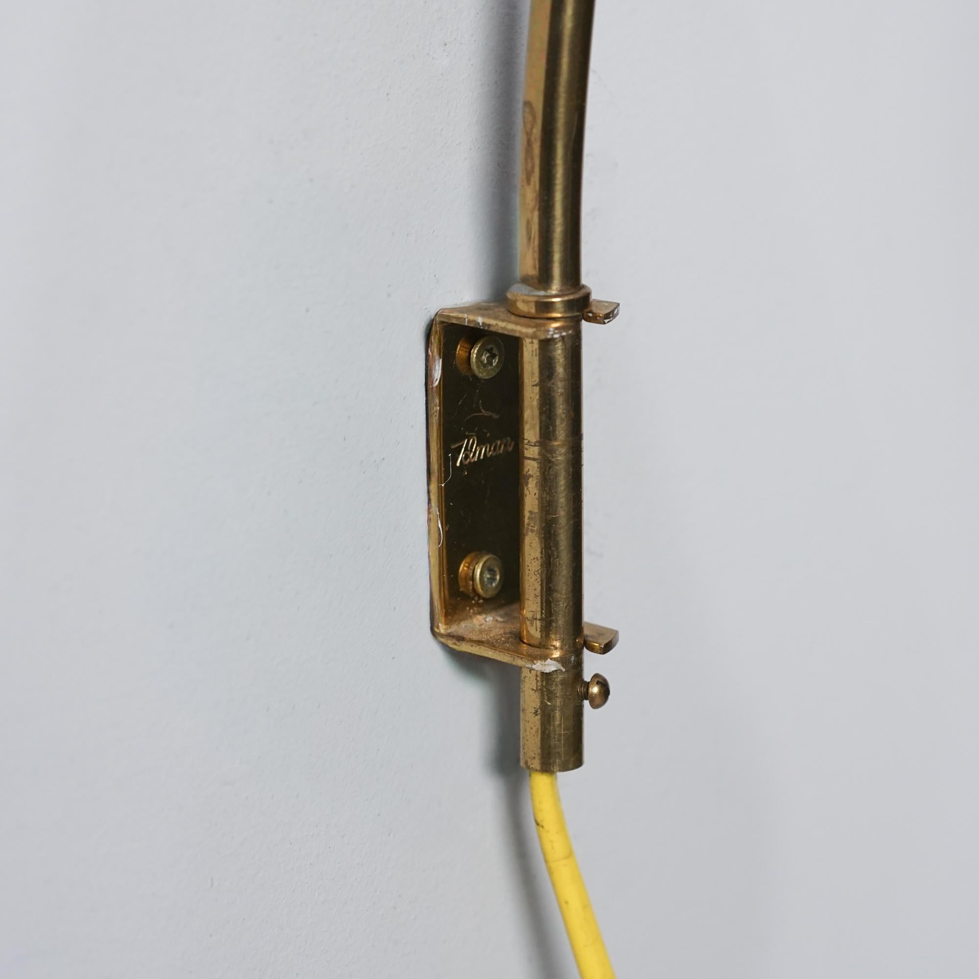 Wall Light Model 71030, Paavo Tynell, Idman Oy, 1960s im Zustand „Gut“ im Angebot in Helsinki, Uusimaa