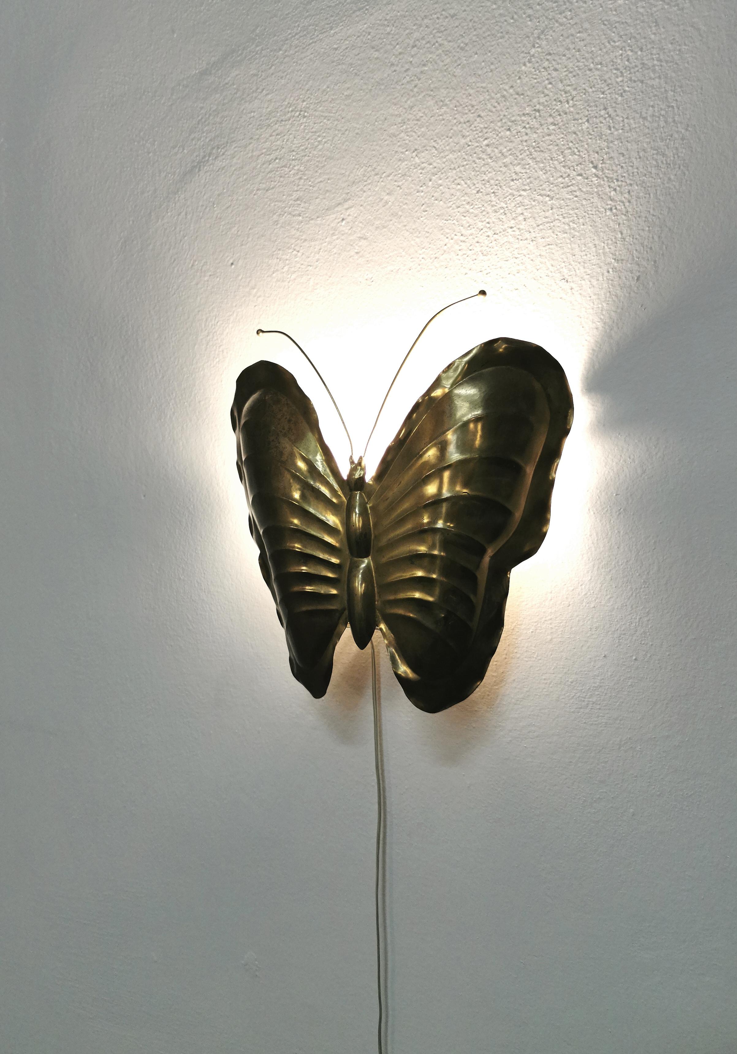 20th Century Wall Light Sconce Brass Black Enameled Metal Relco Milano Midcentury Italy 1960s