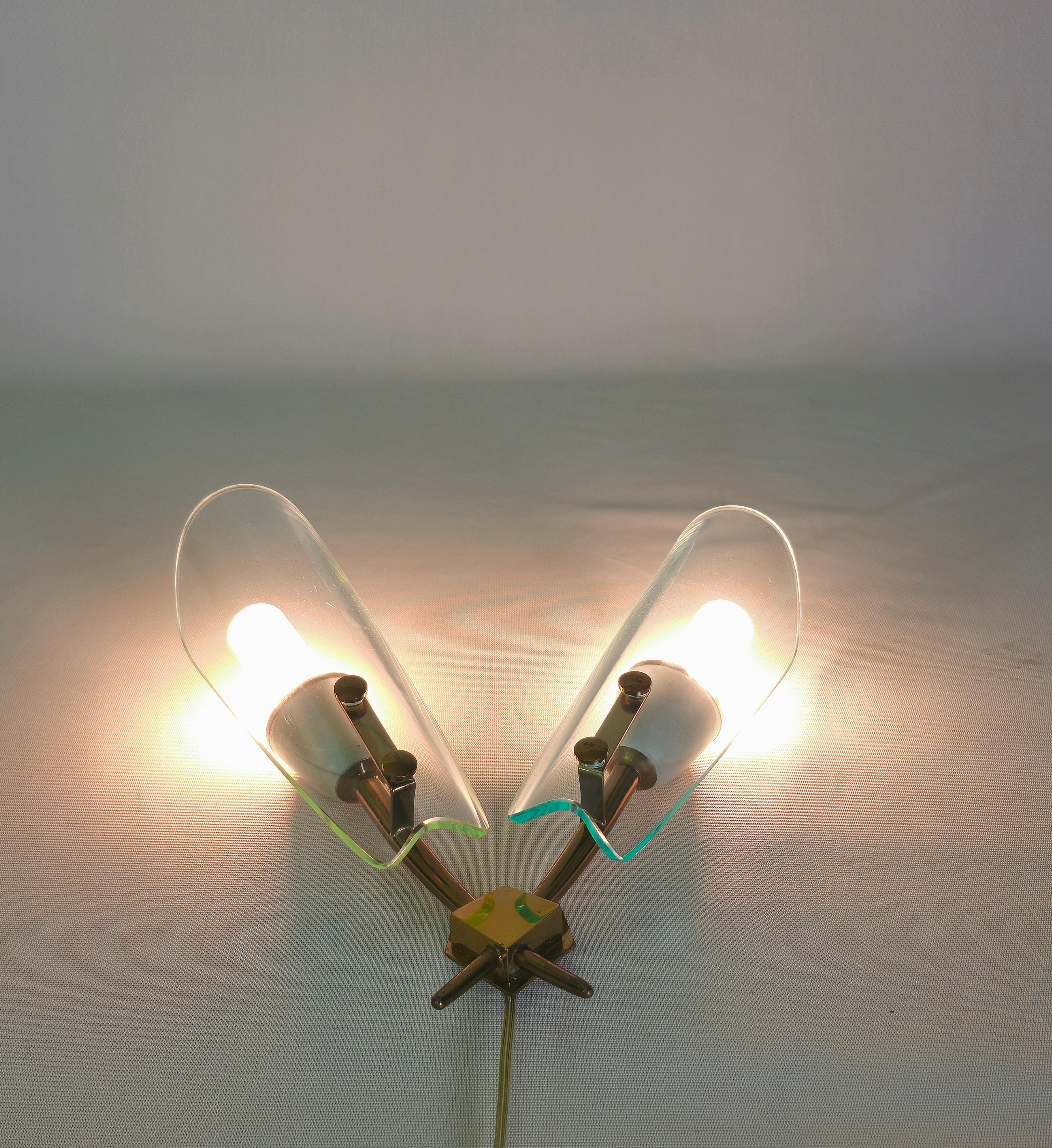 Wall Light Sconce Brass Curved Glass Midcentury Modern Italian Design 1950s For Sale 1