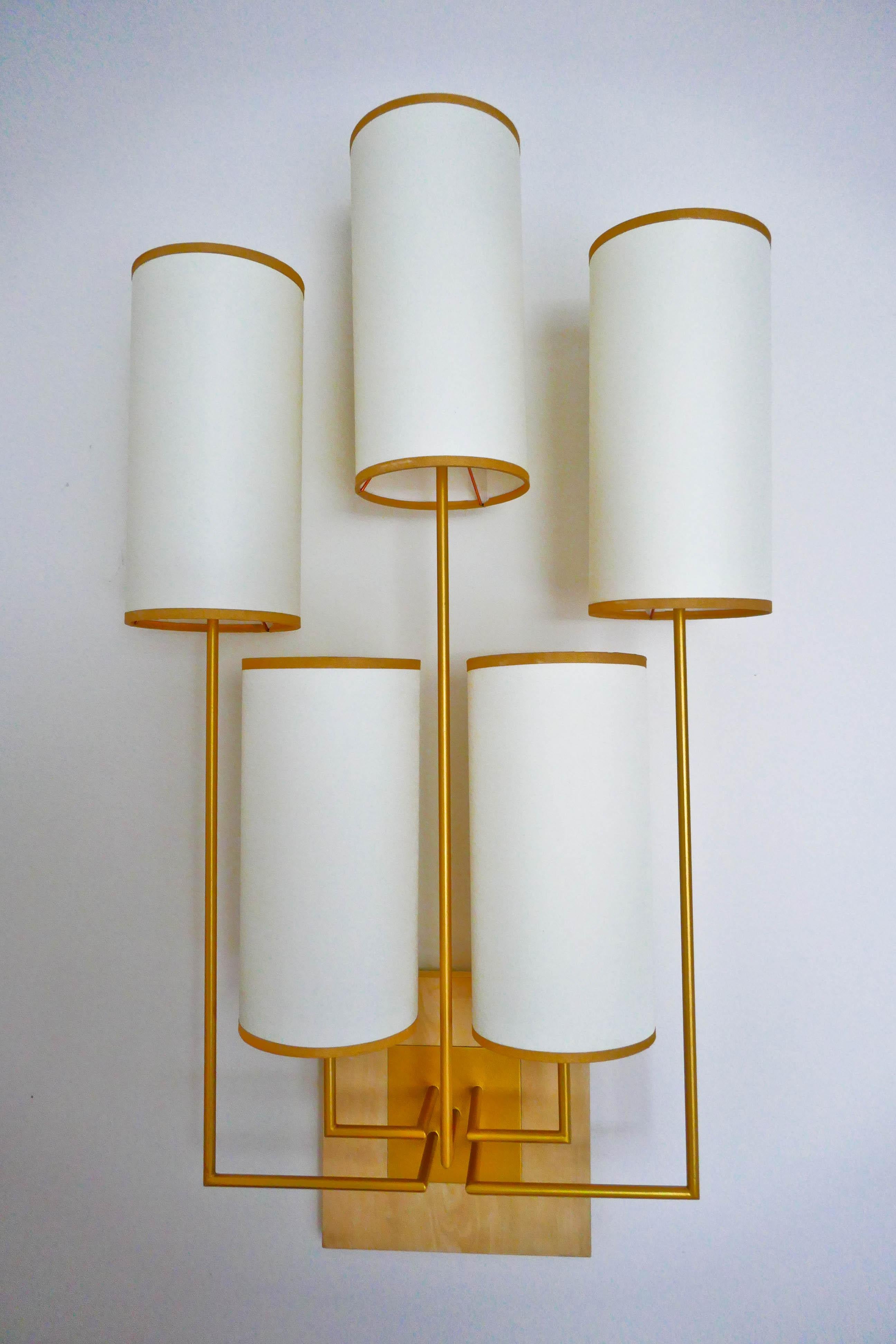 Modern Wall Light, Sconce in Gold Patina And Chestnut Wood For Sale