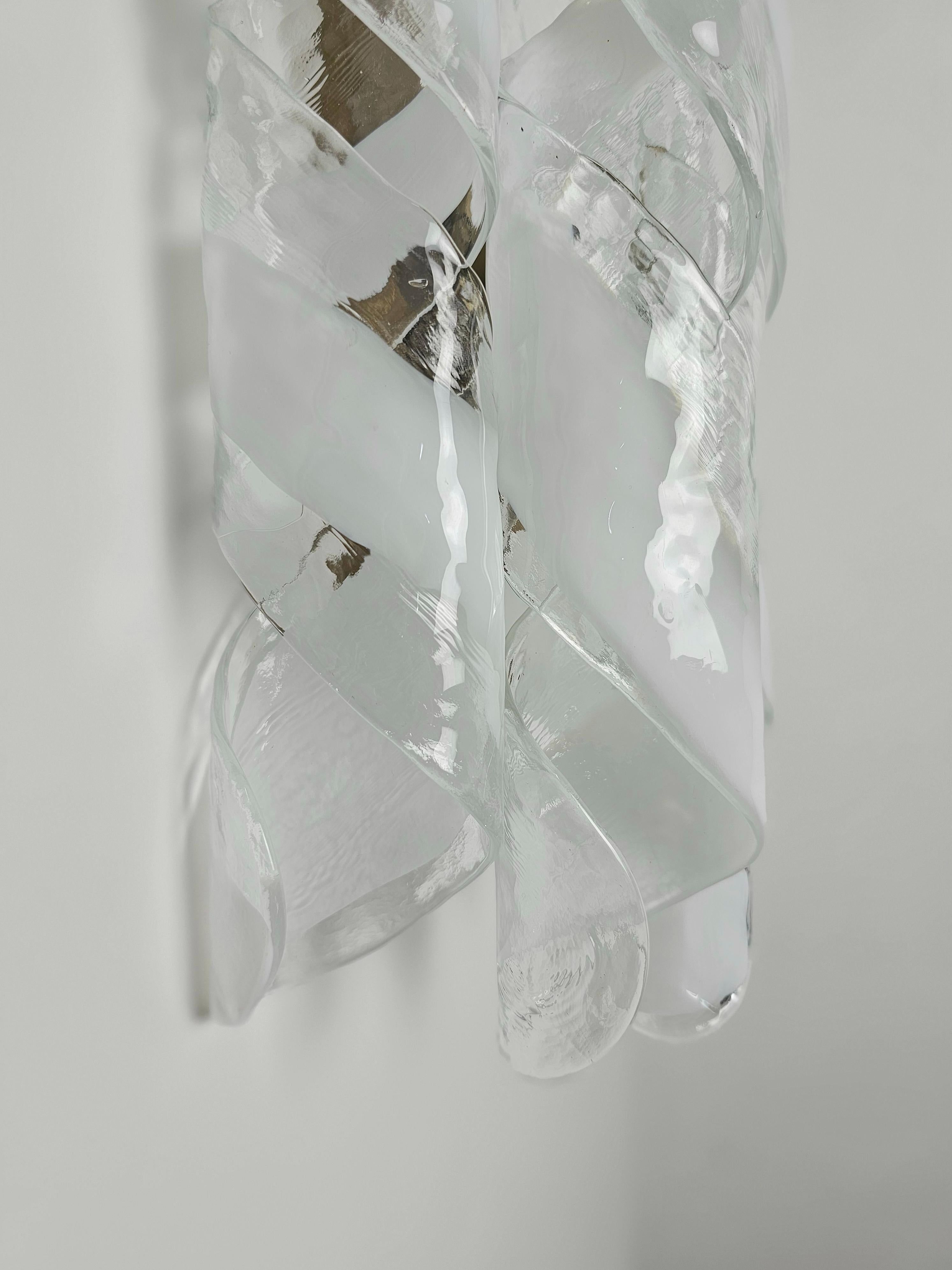 Wandleuchte Sconce Mazzega Murano Glas Metall Midcentury Italian Design 1970s im Zustand „Gut“ im Angebot in Palermo, IT