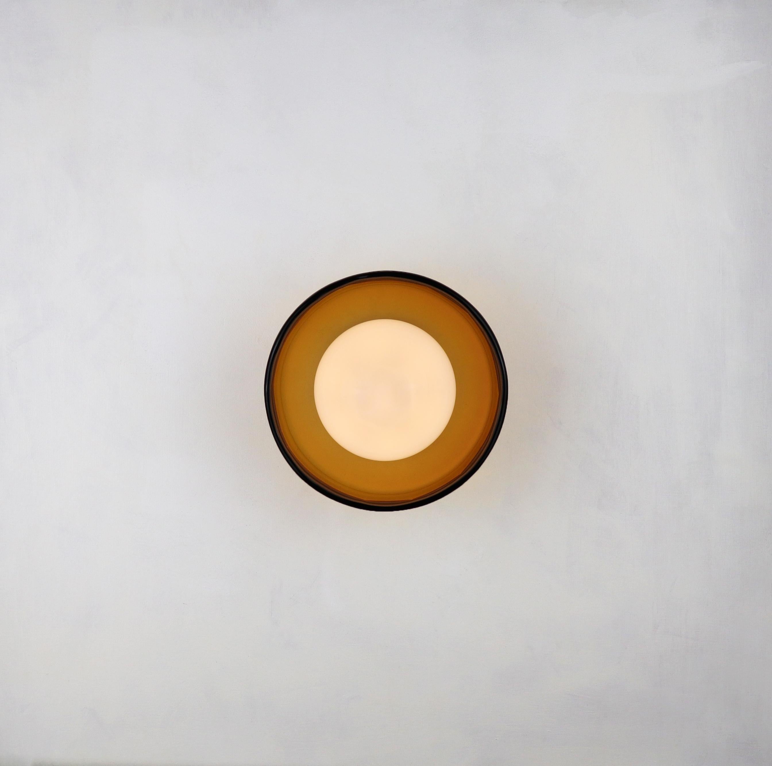 Tedesco applique _ piccola focaccina in vetro fatta a mano - Amber Silver in vendita