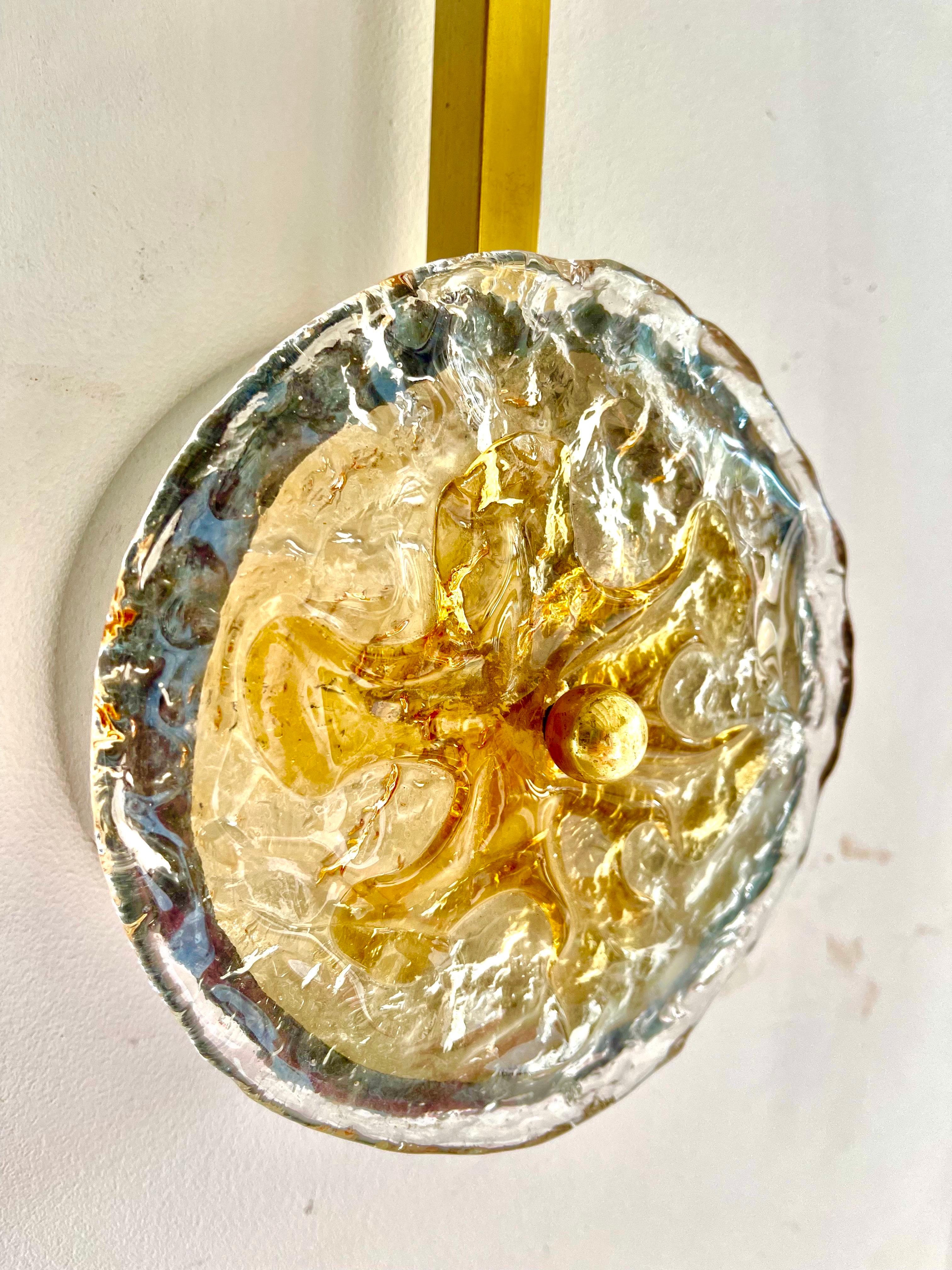 Appliques murales Toni Zucherri par Mazzega en verre de Murano bicolore, Italie, 1970 1