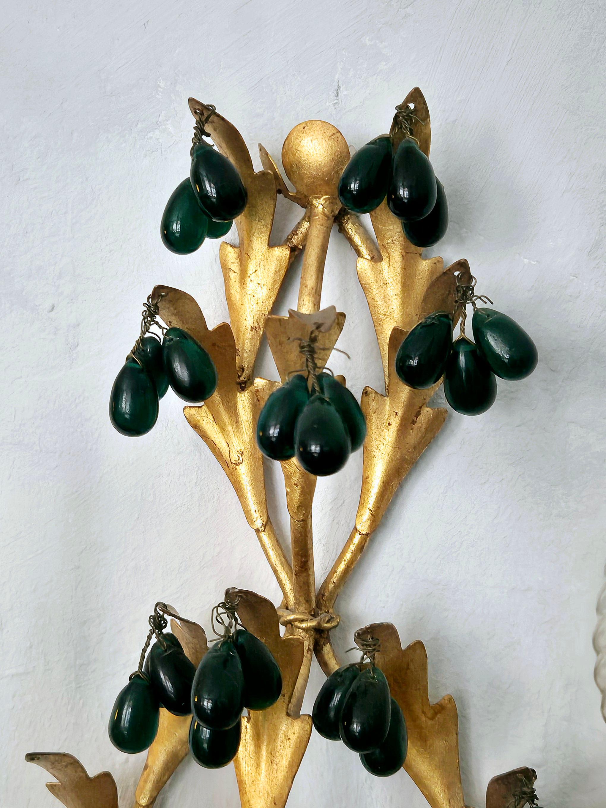 Metal Wall lights, gilted metal with green glass drops, Italien mid-1900s Regency For Sale
