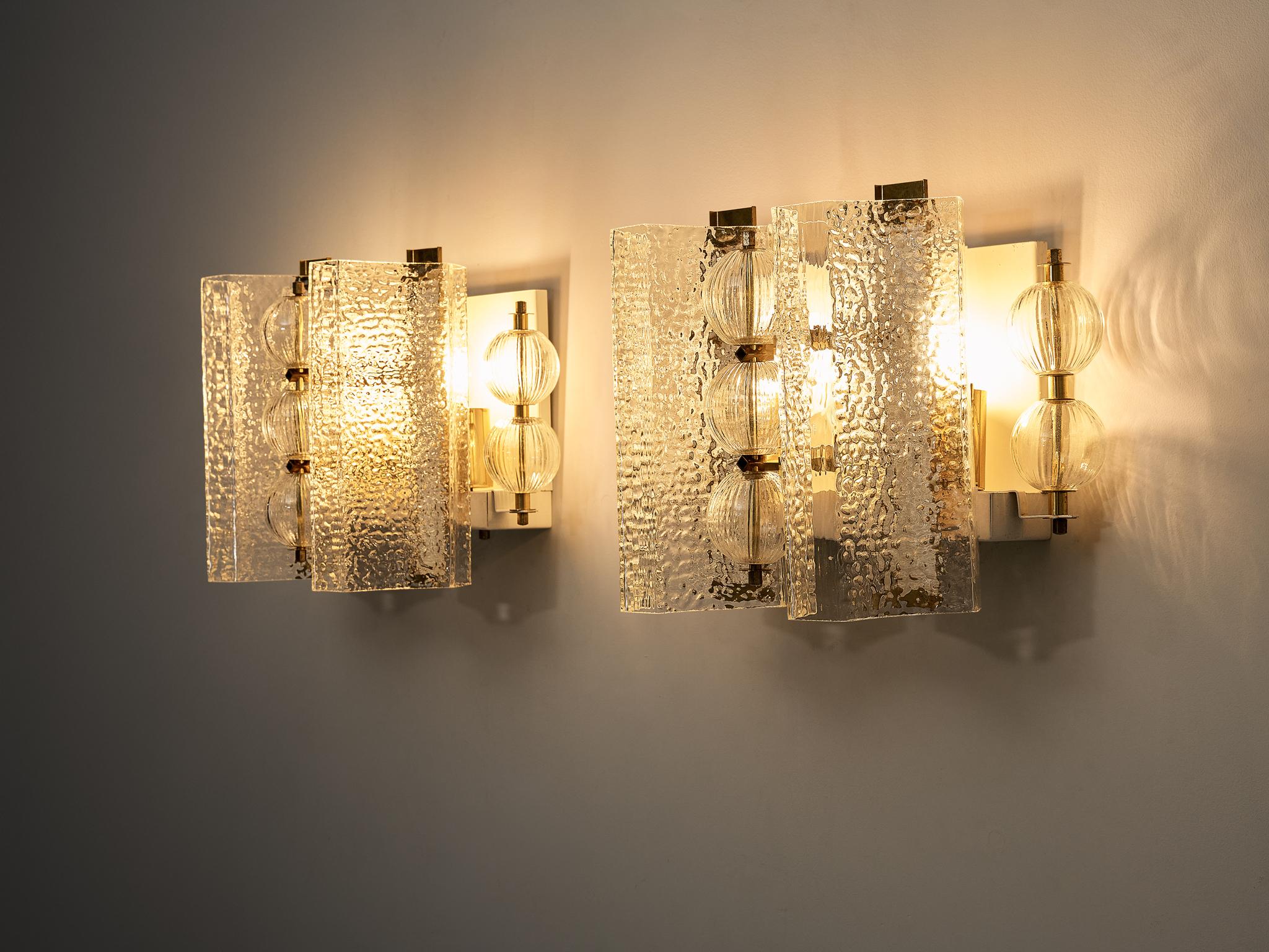 Late 20th Century Wall Lights in Textured Glass and Brass  For Sale