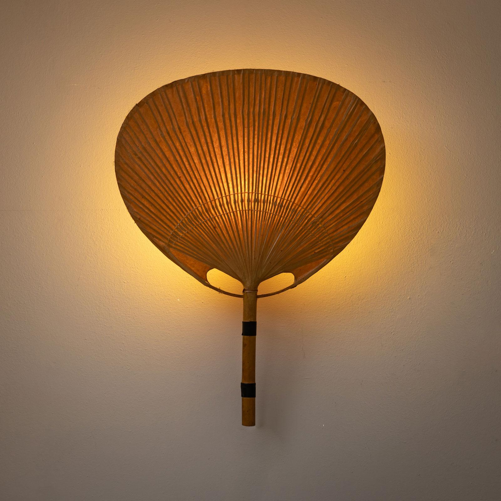 Apliques Modelo Uchiwa III de Ingo Maurer para Design M, Alemania 1973 Alemán en venta