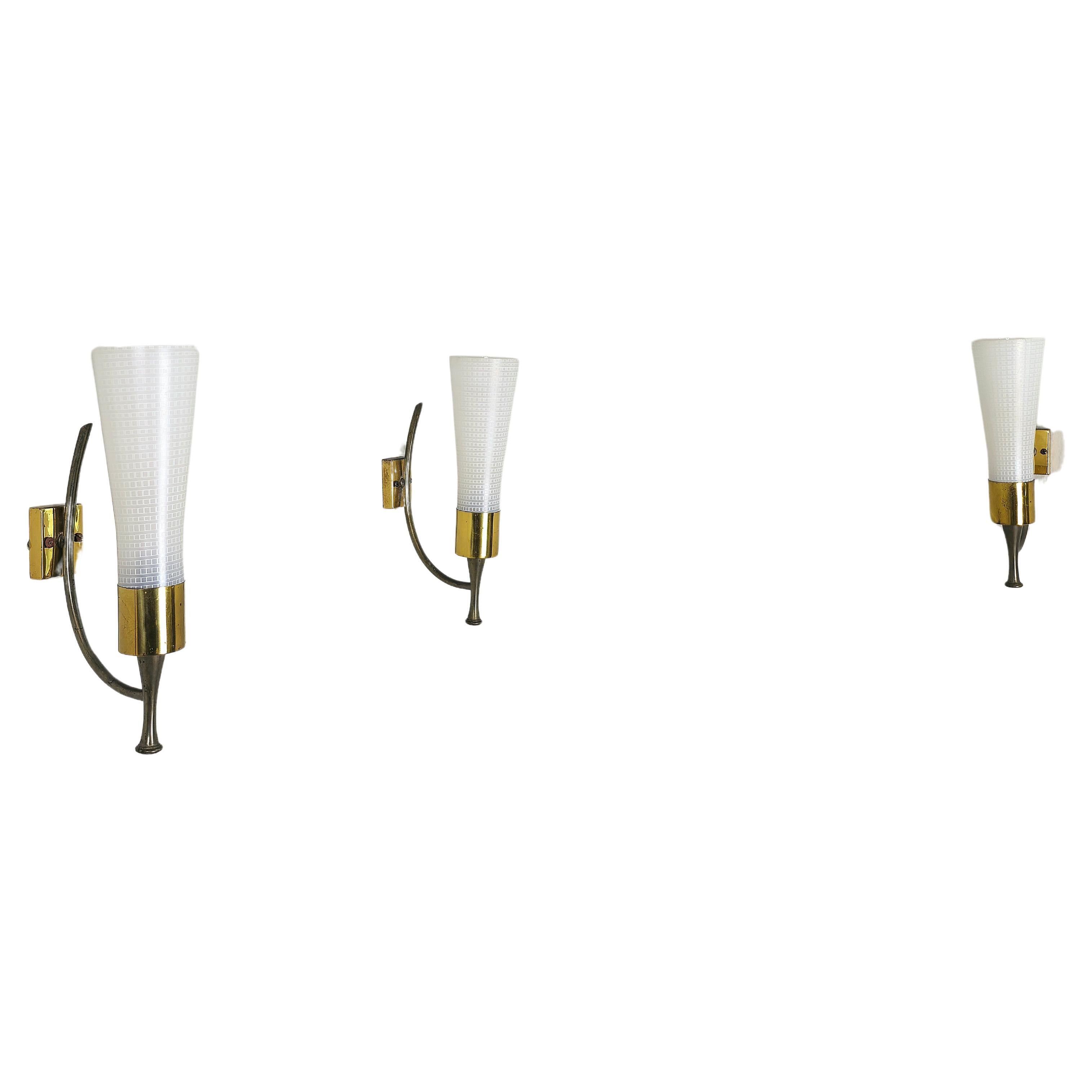 Wall Lights Sconces Brass Decorated Glass Midcentury Modern Italy 1950s Set of 3 For Sale