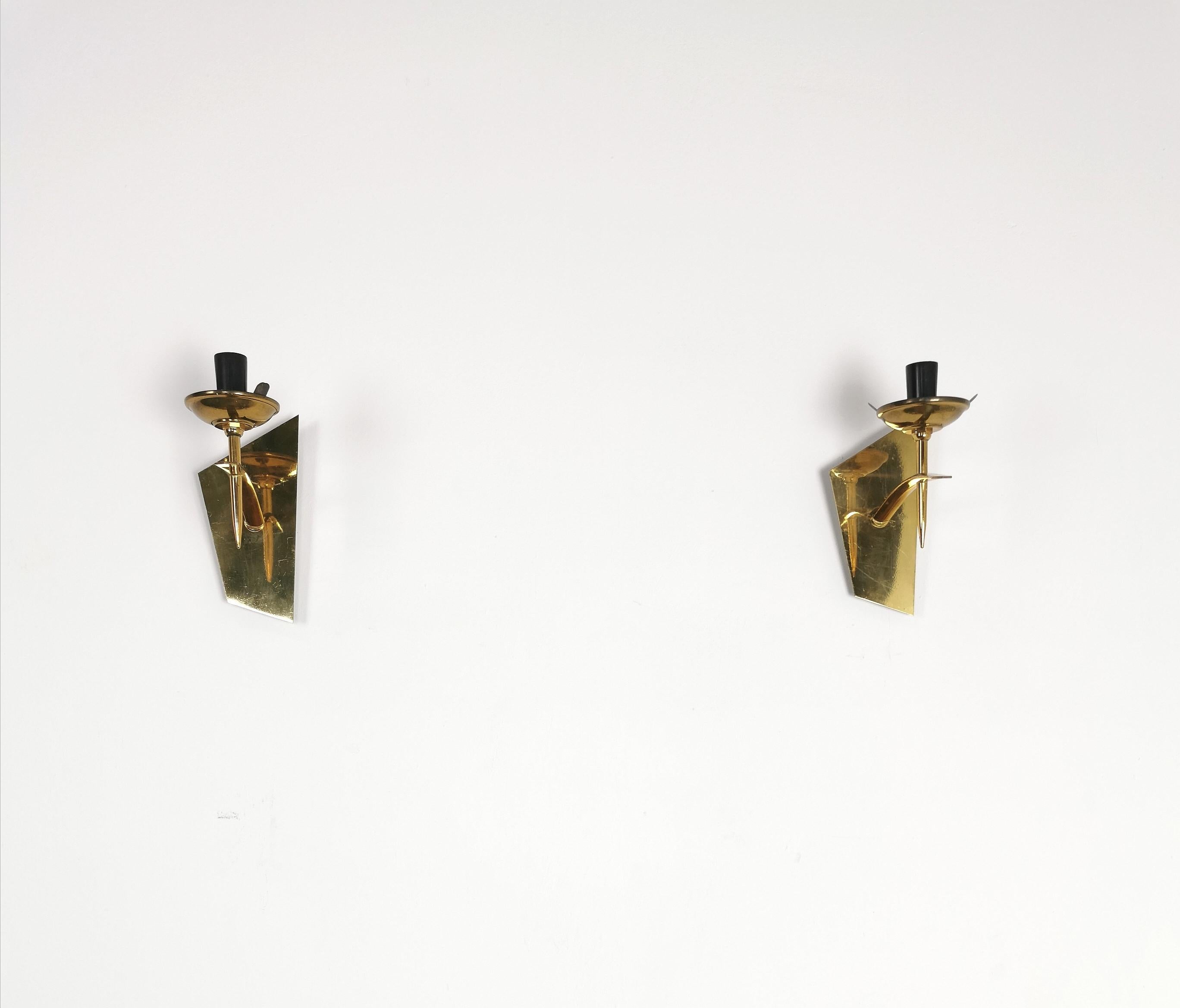 Pair of Wall lights Sconces Brass Opaline Glass Midcentury Modern Italy 1960s  6